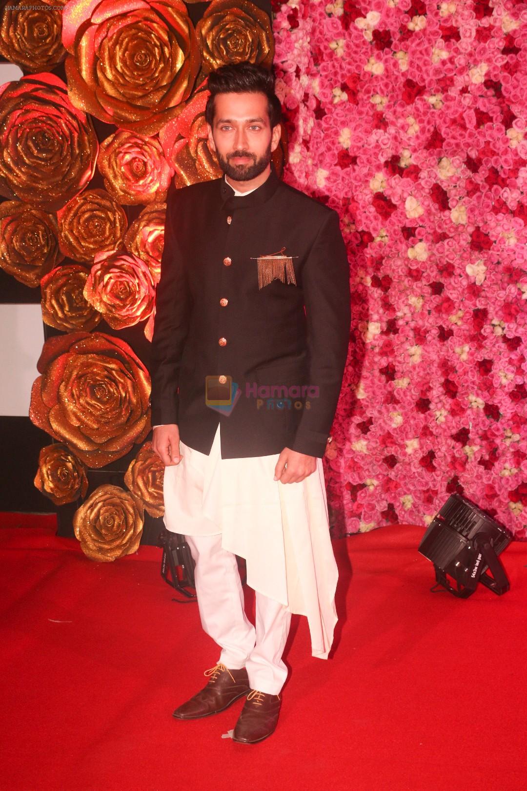 Nakuul Mehta at the Red Carpet of Lux Golden Rose Awards 2018 on 18th Nov 2018