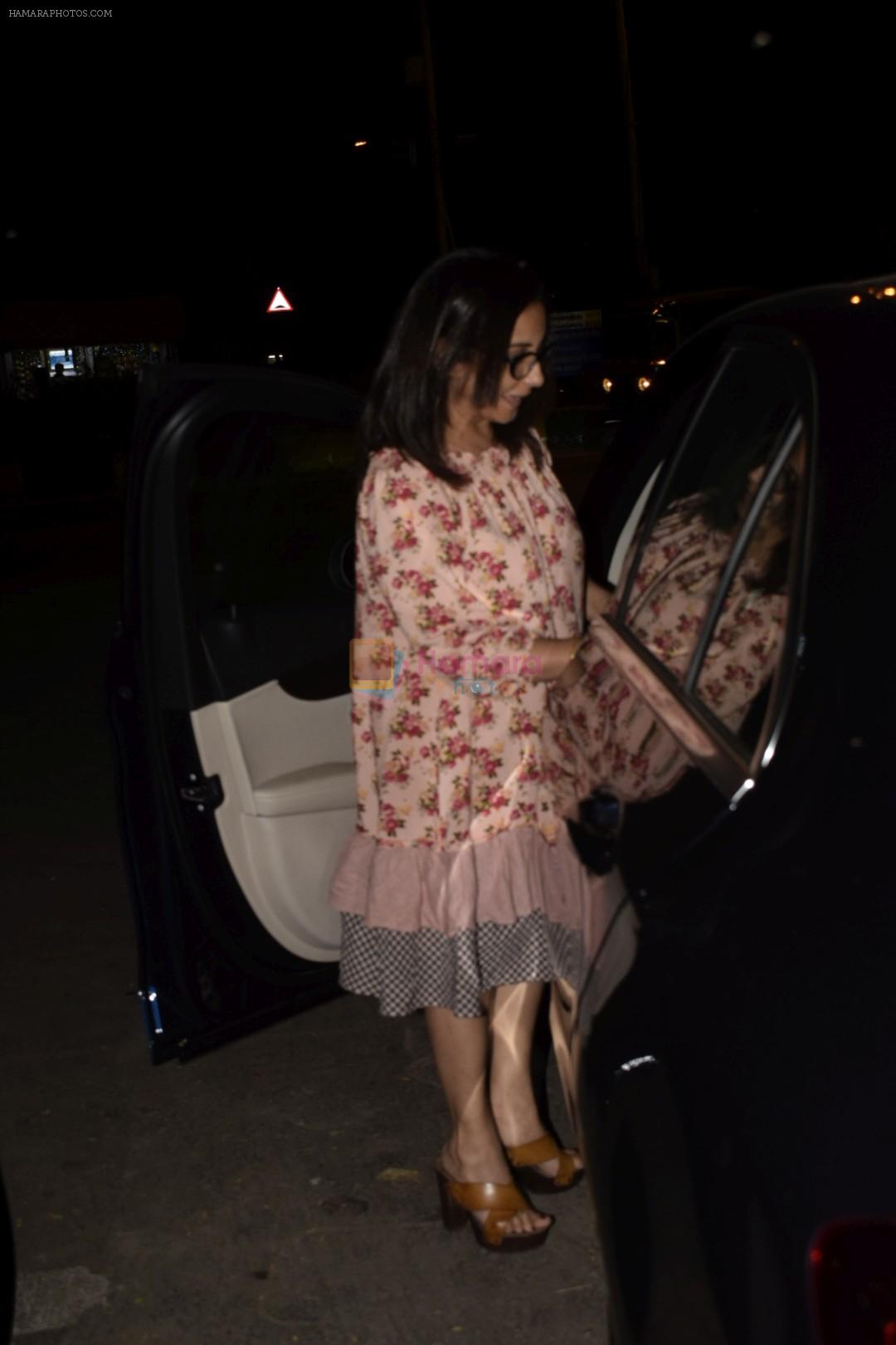 Divya Dutta spotted at Kromakay, juhu on 20th Nov 2018