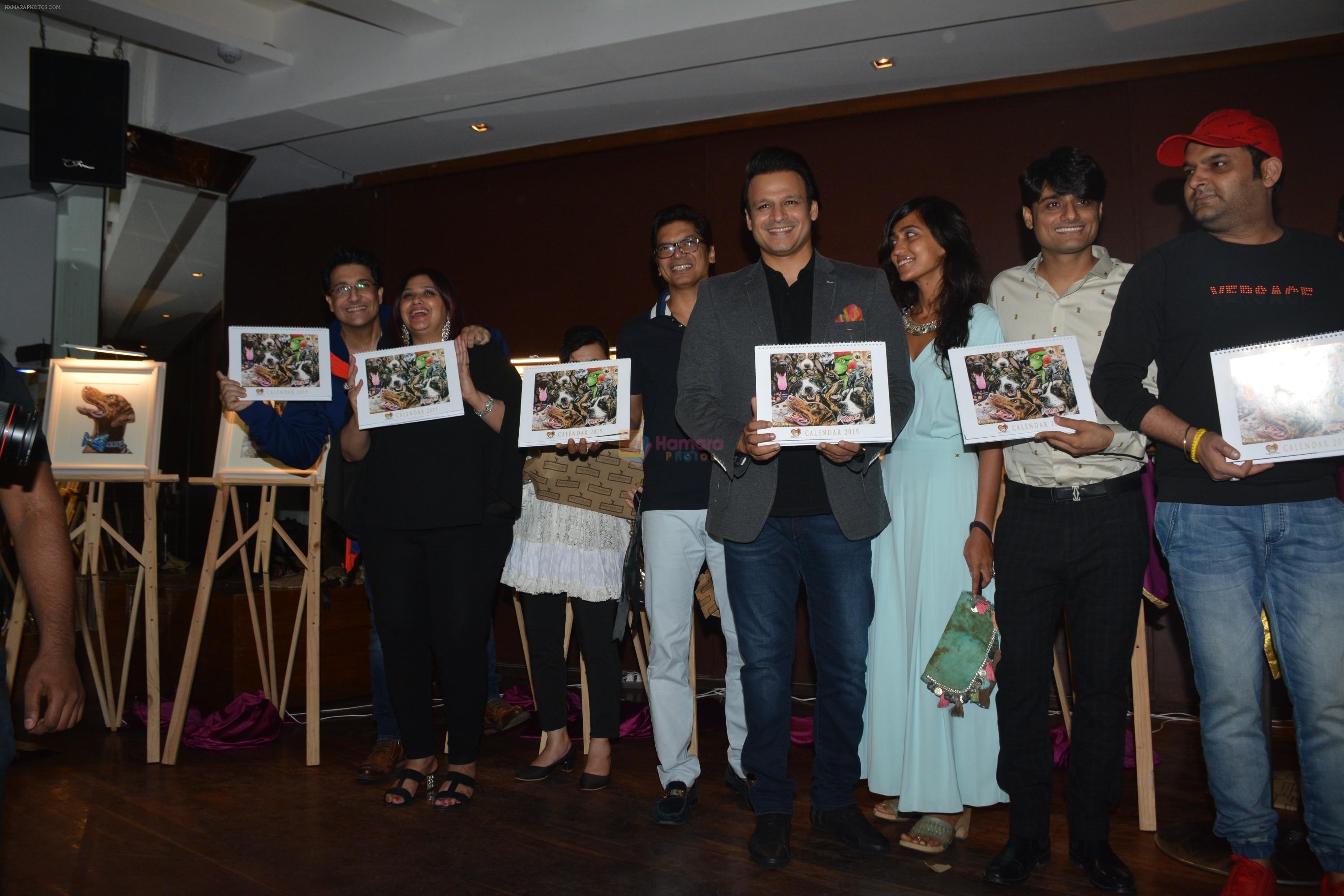 Rekha, Kapil Sharma , Vivek Oberoi, Shaan, Shiamak Dawar, Ramesh Taurani at the launch of Hand Painted Animal Calendar By Filmmaker Omung Kumar on 21st Nov 2018
