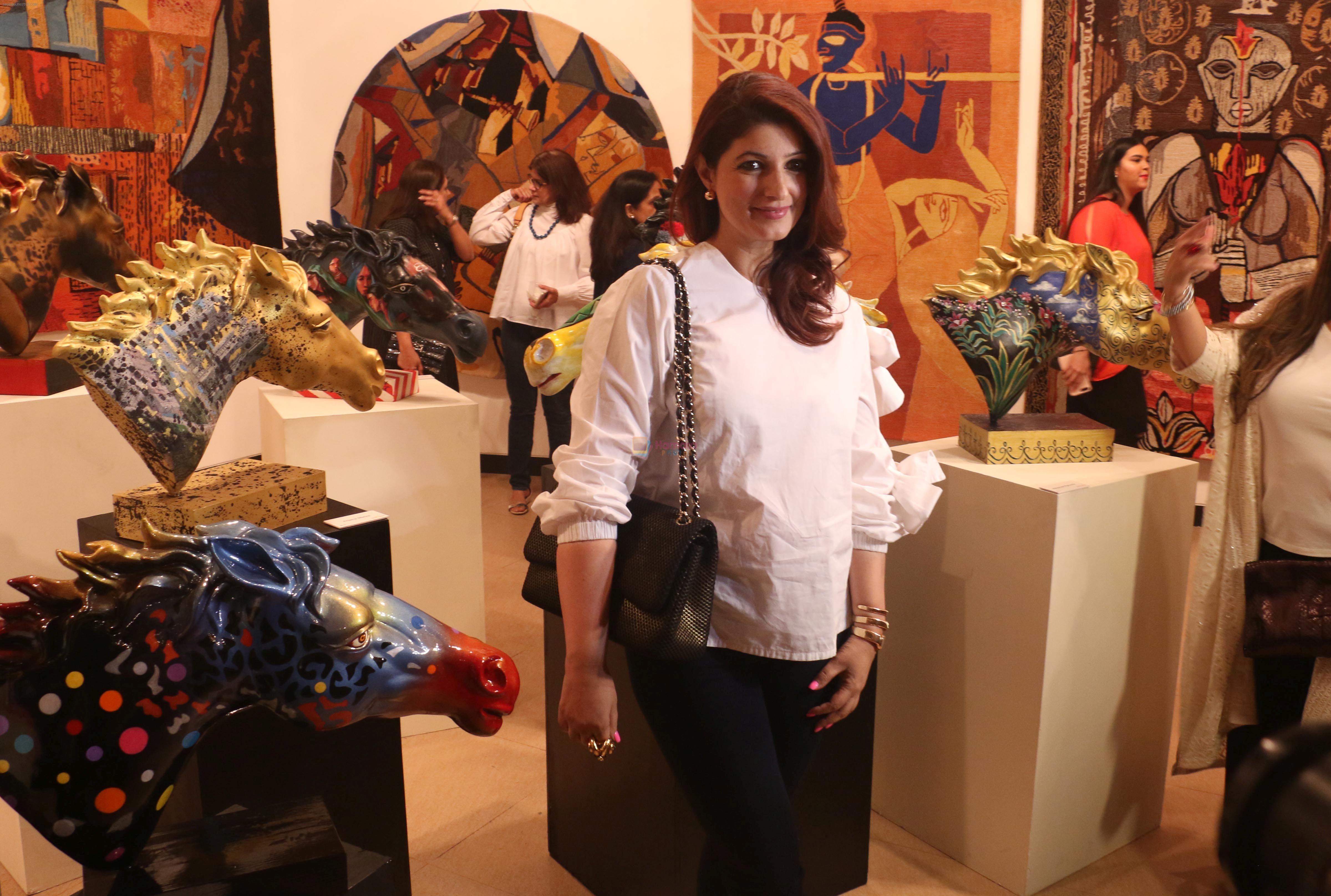 Twinkle Khanna Inaugurates an Art Show Breaking Barriers on 27th Nov 2018