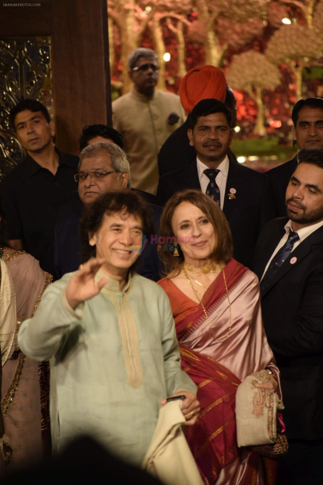 Zakir Hussain at Isha Ambani and Anand Piramal's wedding on 12th Dec 2018