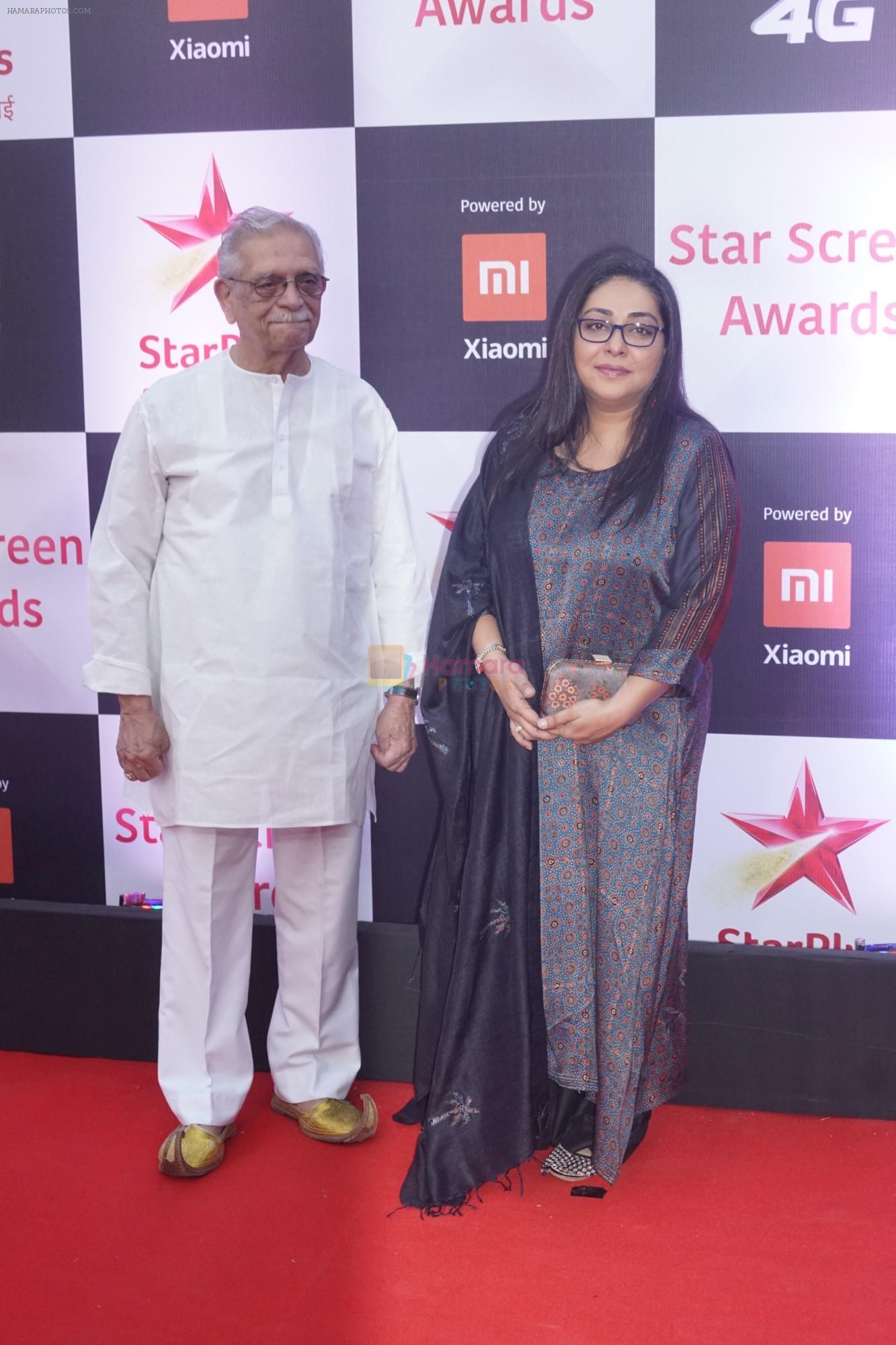 Gulzar at Red Carpet of Star Screen Awards 2018 on 16th Dec 2018