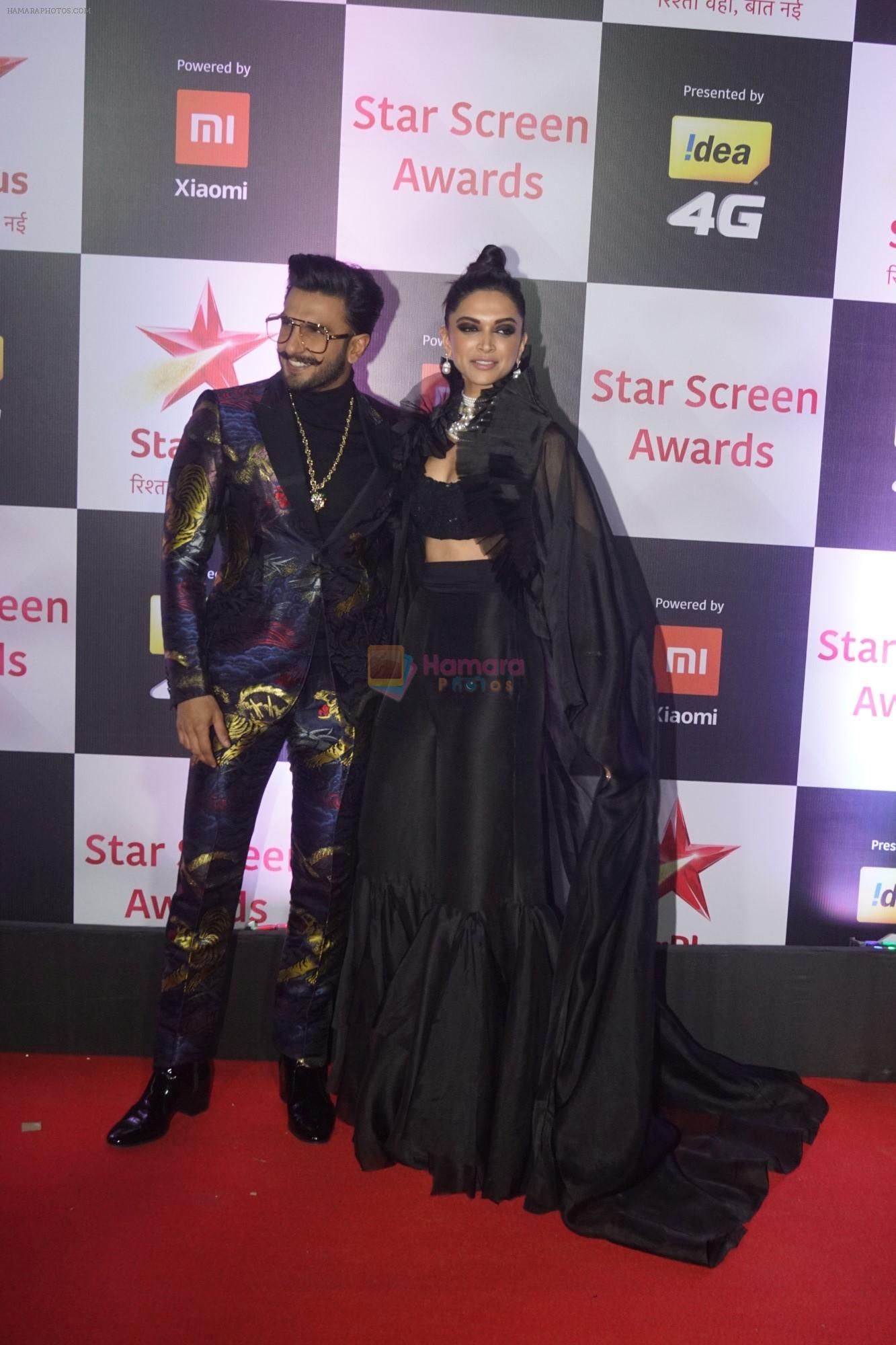Deepika Padukone, Ranveer Singh at Red Carpet of Star Screen Awards 2018 on 16th Dec 2018