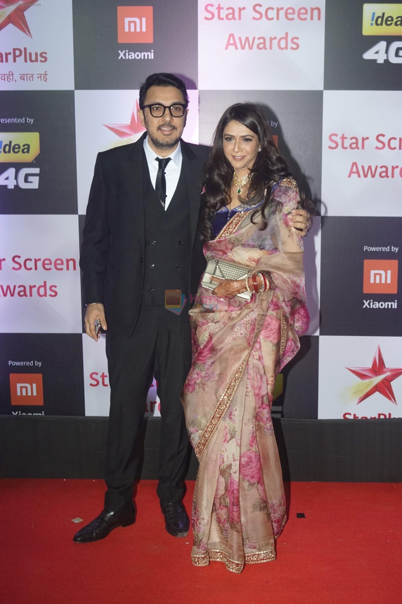 Dinesh Vijan at Red Carpet of Star Screen Awards 2018 on 16th Dec 2018