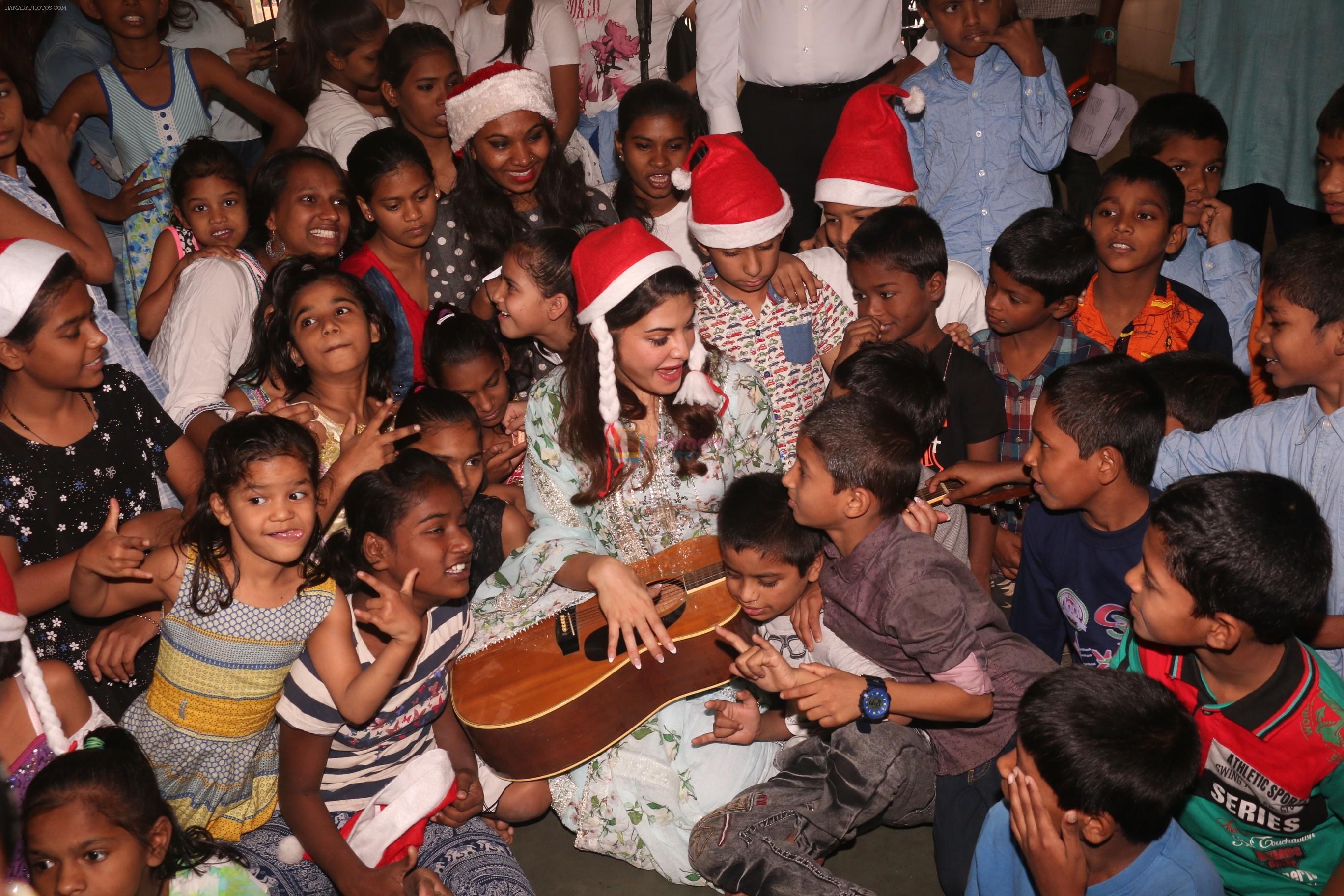 Jacqueline Fernandez celebrates Christmas with underprivileged children at bandra on 25th Dec 2018