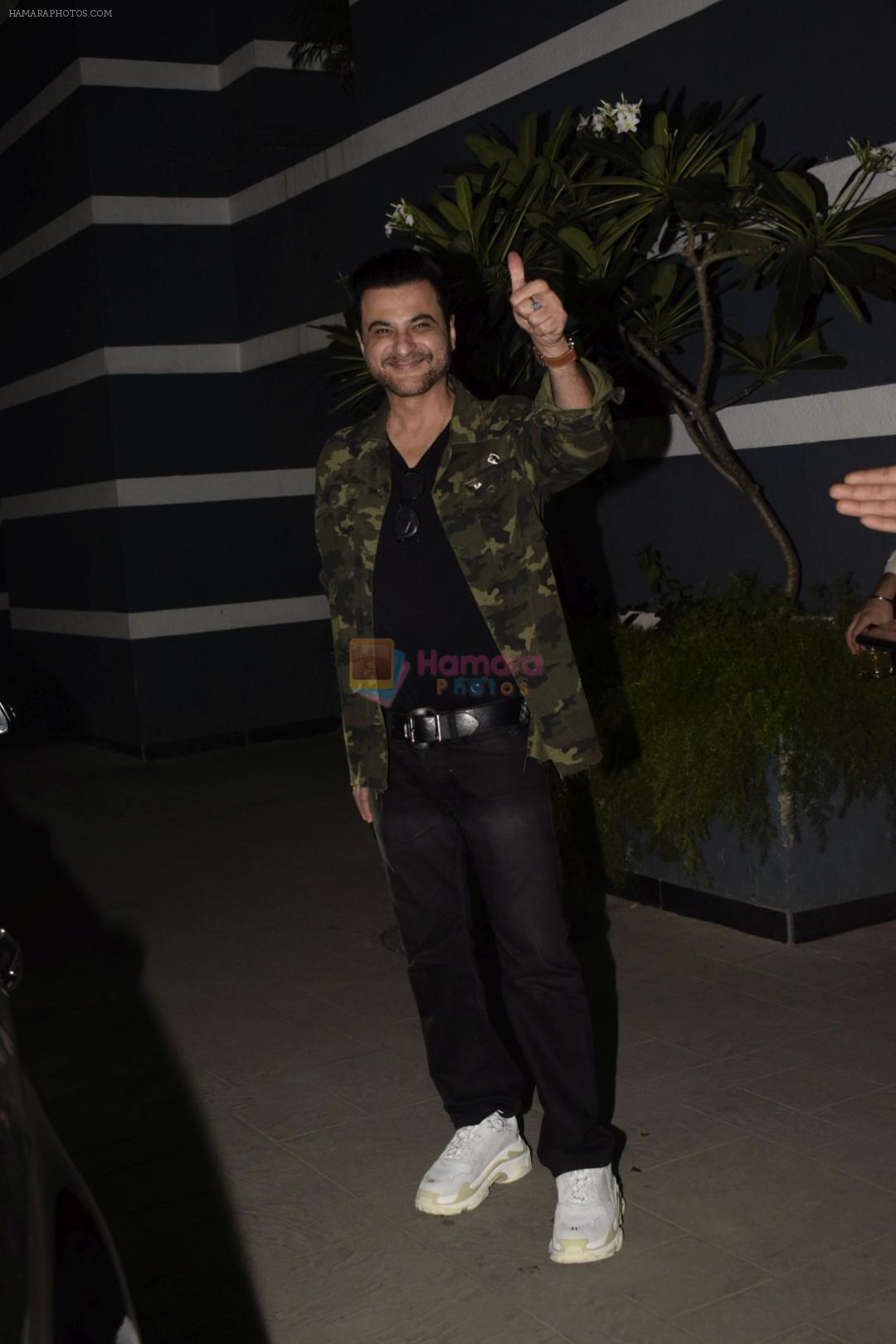 Sanjay Kapoor's New Year Party At His Residence In Juhu on 1st Jan 2019