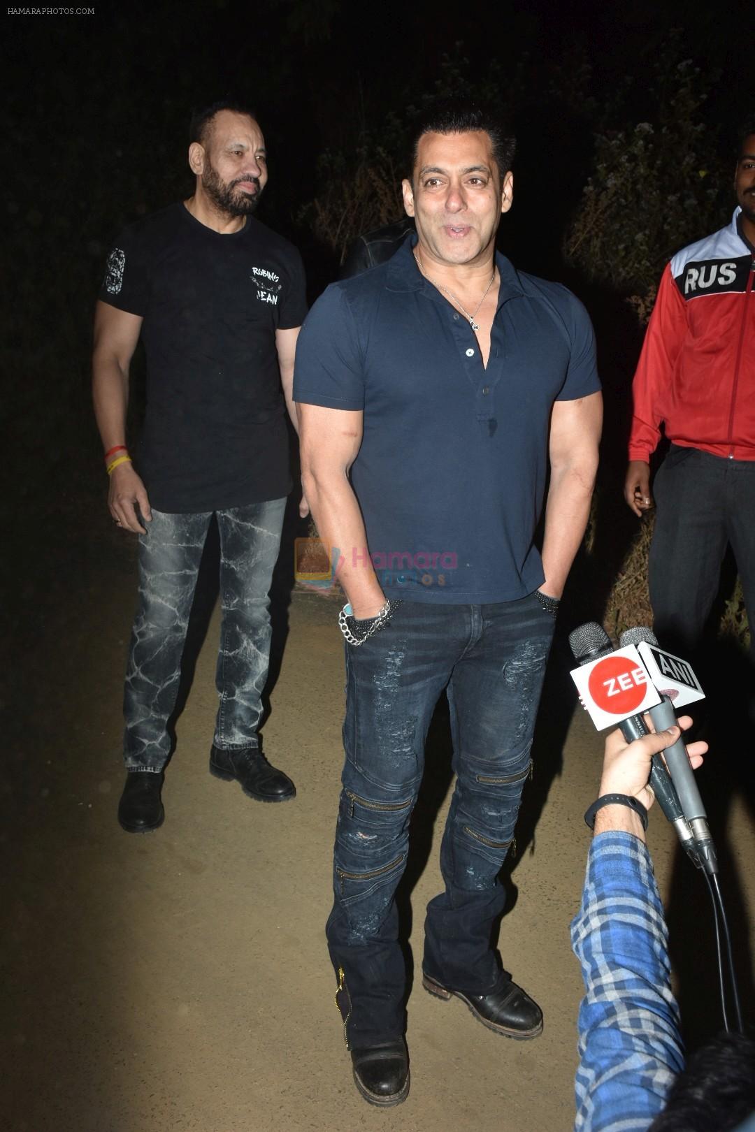 Salman Khan celebrates his birthday with cake cutting at his farmhouse in panvel on 26th Dec 2018