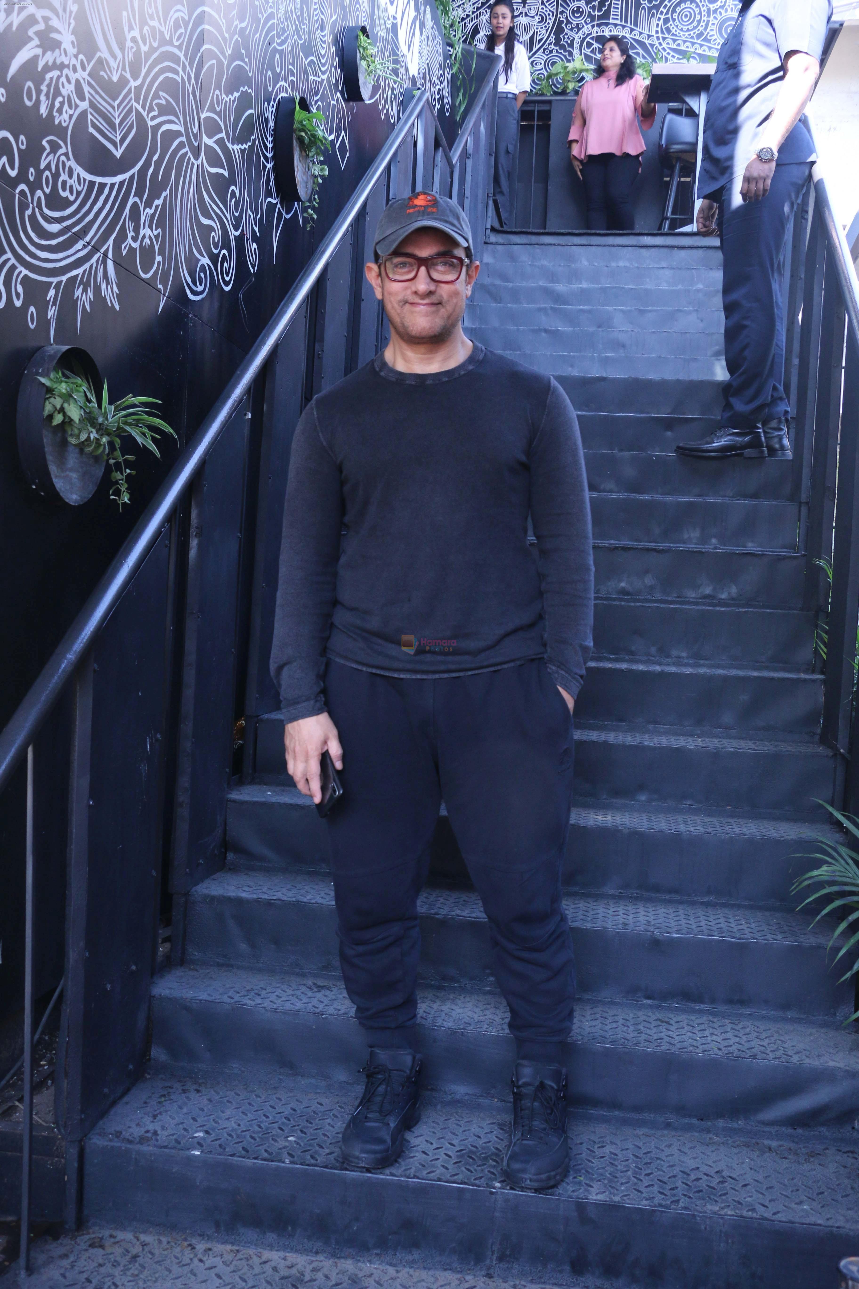 Aamir Khan At The Sunday Jazz Brunch At Mia Cuciana Bandra on 7th Jan 2019