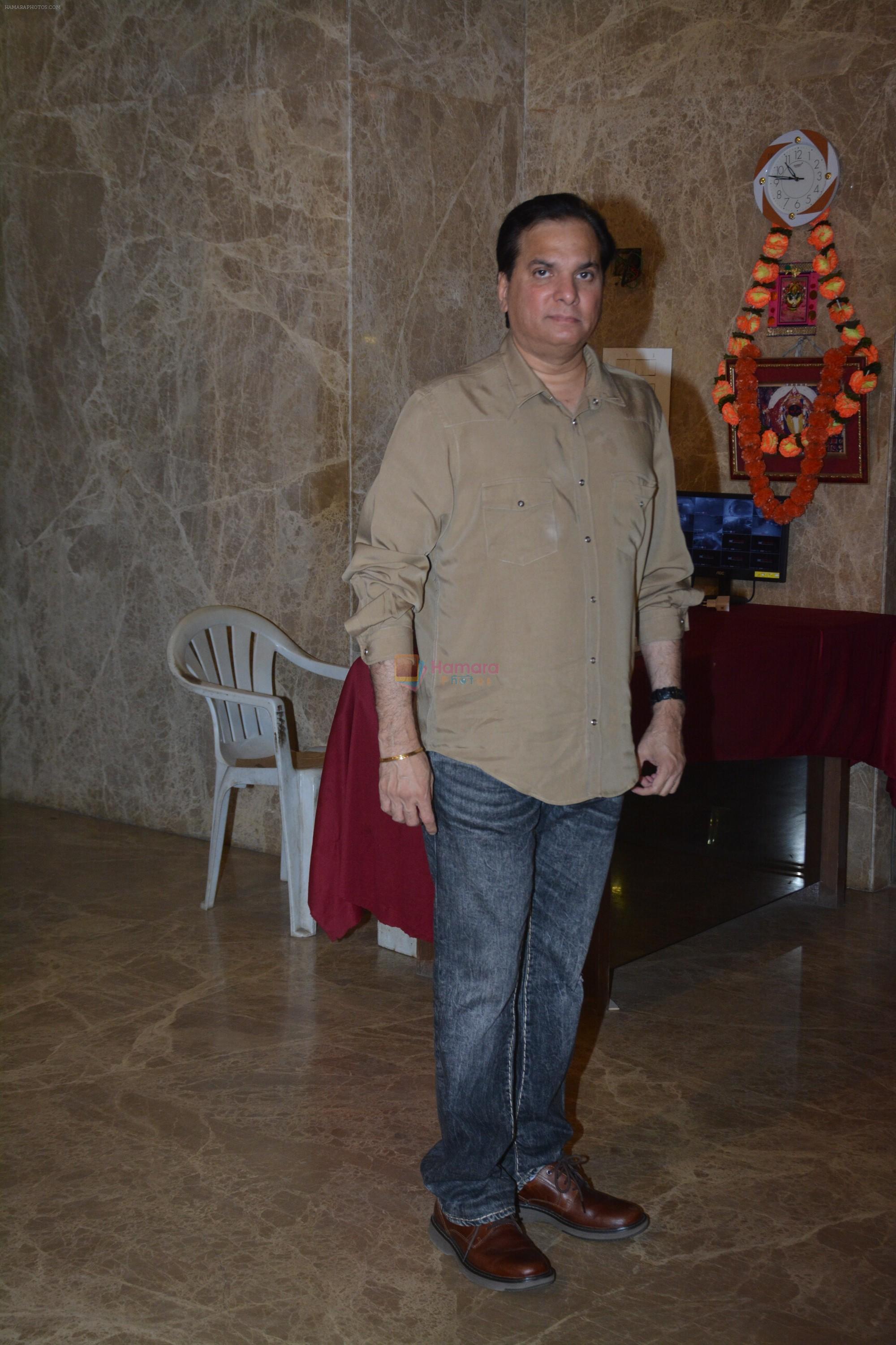 Lalit Pandit at Ramesh Taurani's birthday party at his house in khar on 17th Jan 2019