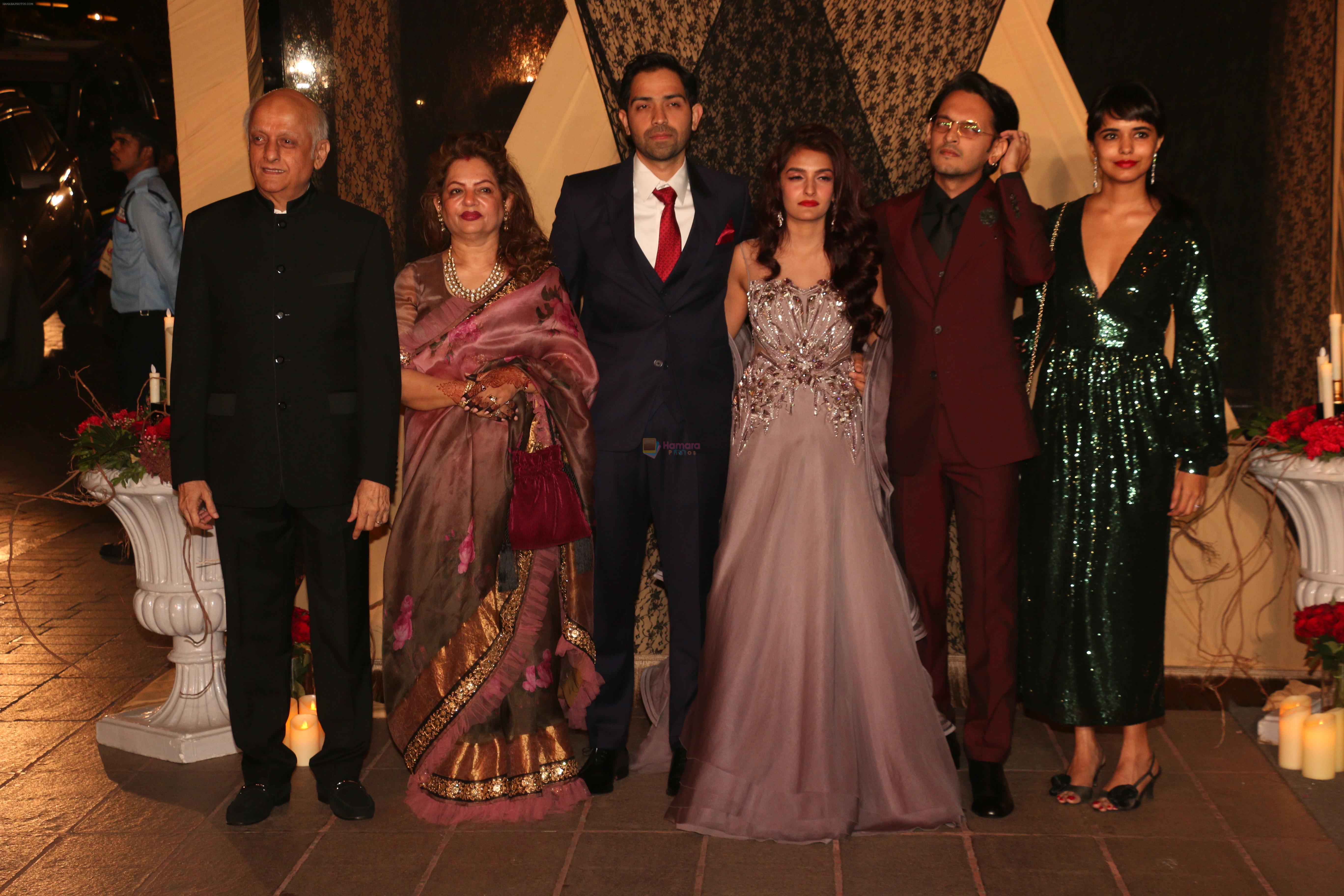 Sakshi Bhatt's Wedding Reception in Taj Lands End on 26th Jan 2019