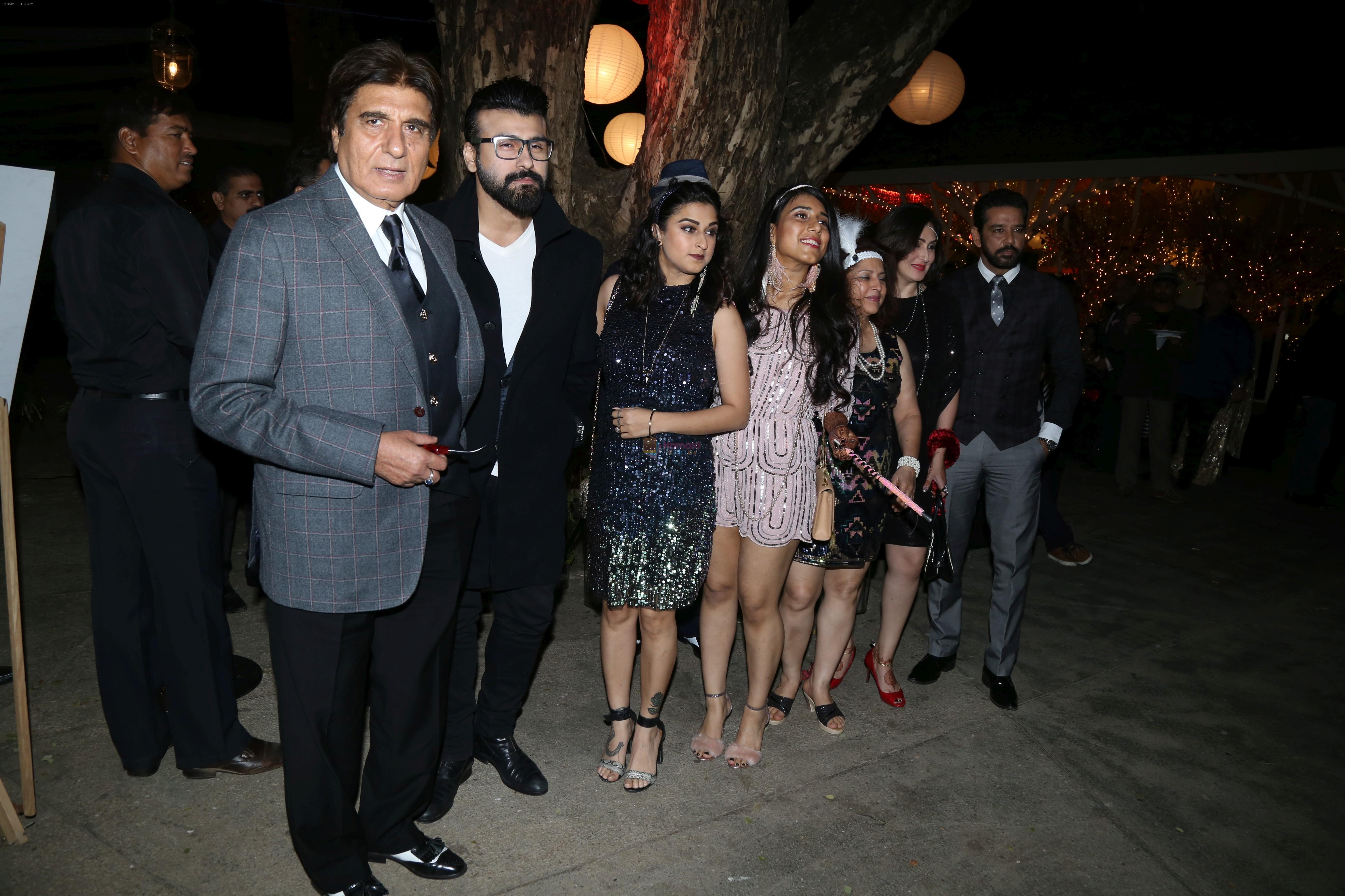 Raj Babbar at Prateik Babbar's Wedding Reception At Tote Mahalxmi Race Course on 25th Jan 2019