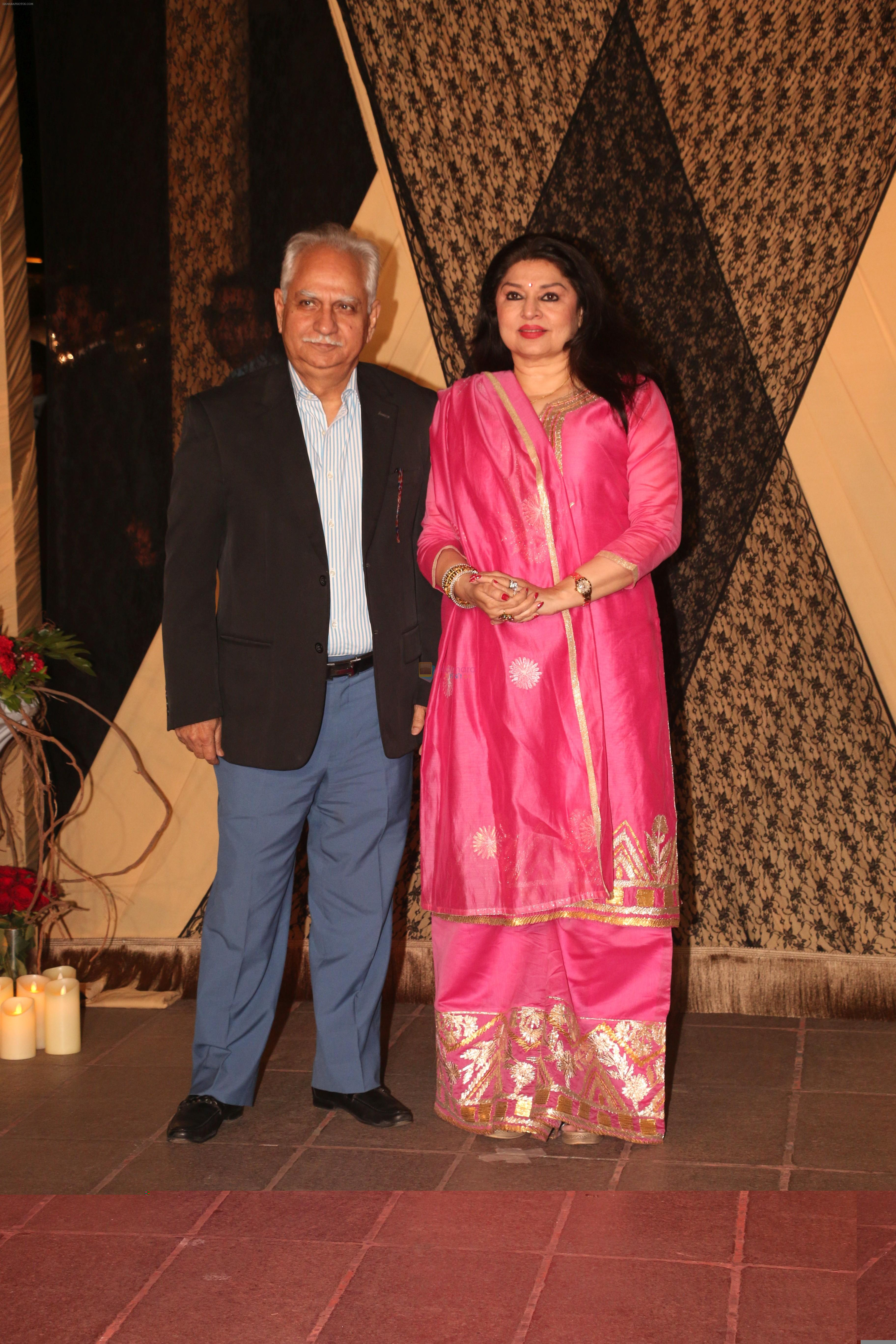Ramesh Sippy, Kiran Juneja at Sakshi Bhatt's Wedding Reception in Taj Lands End on 26th Jan 2019