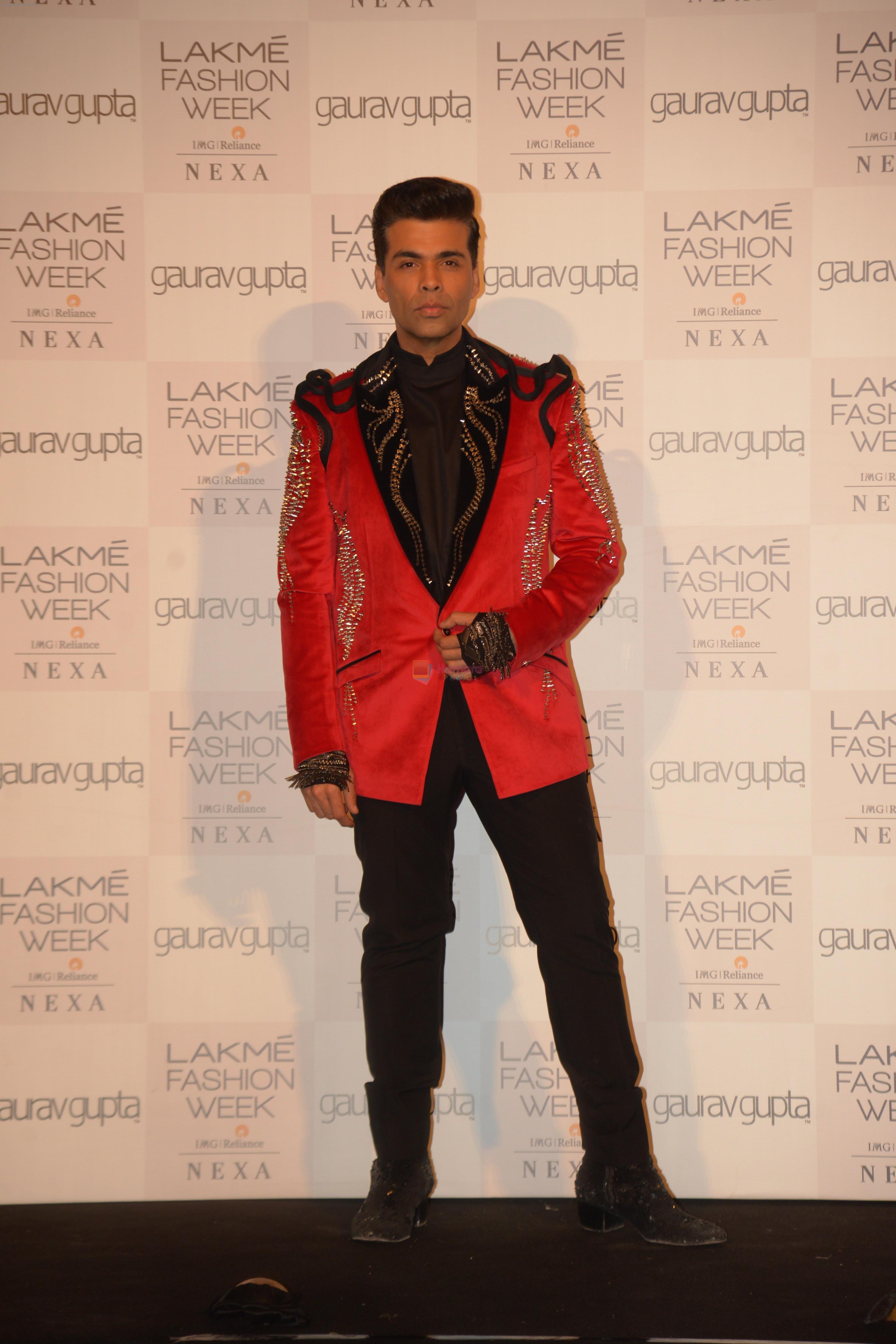 Karan Johar at the Opening of Lakme Fashion Week on 29th Jan 2019