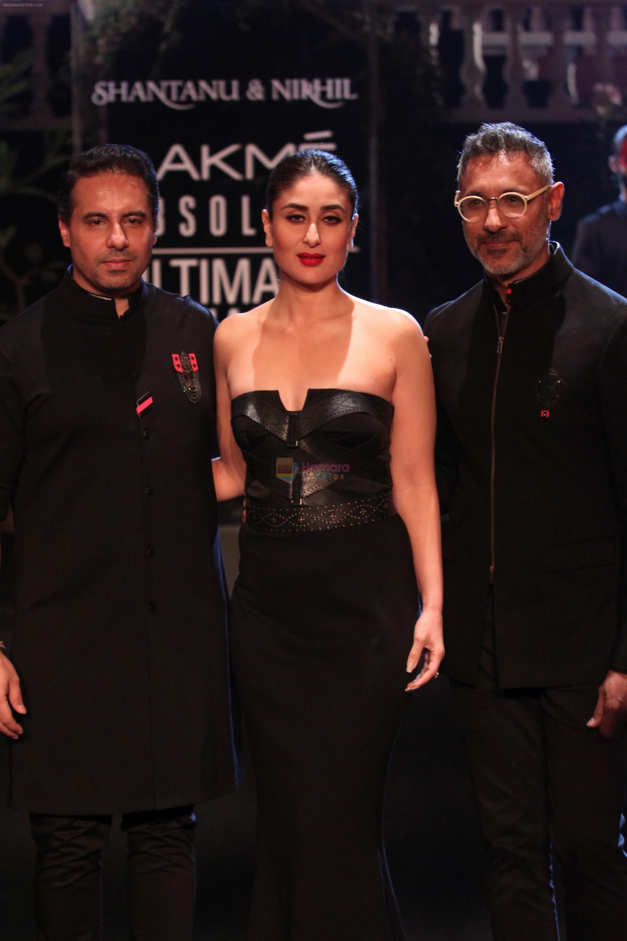 Kareena Kapoor Walks As Showstopper For Shantanu & Nikhil  Show on Lakme Fashion Show Day 5 on 3rd Feb 2019