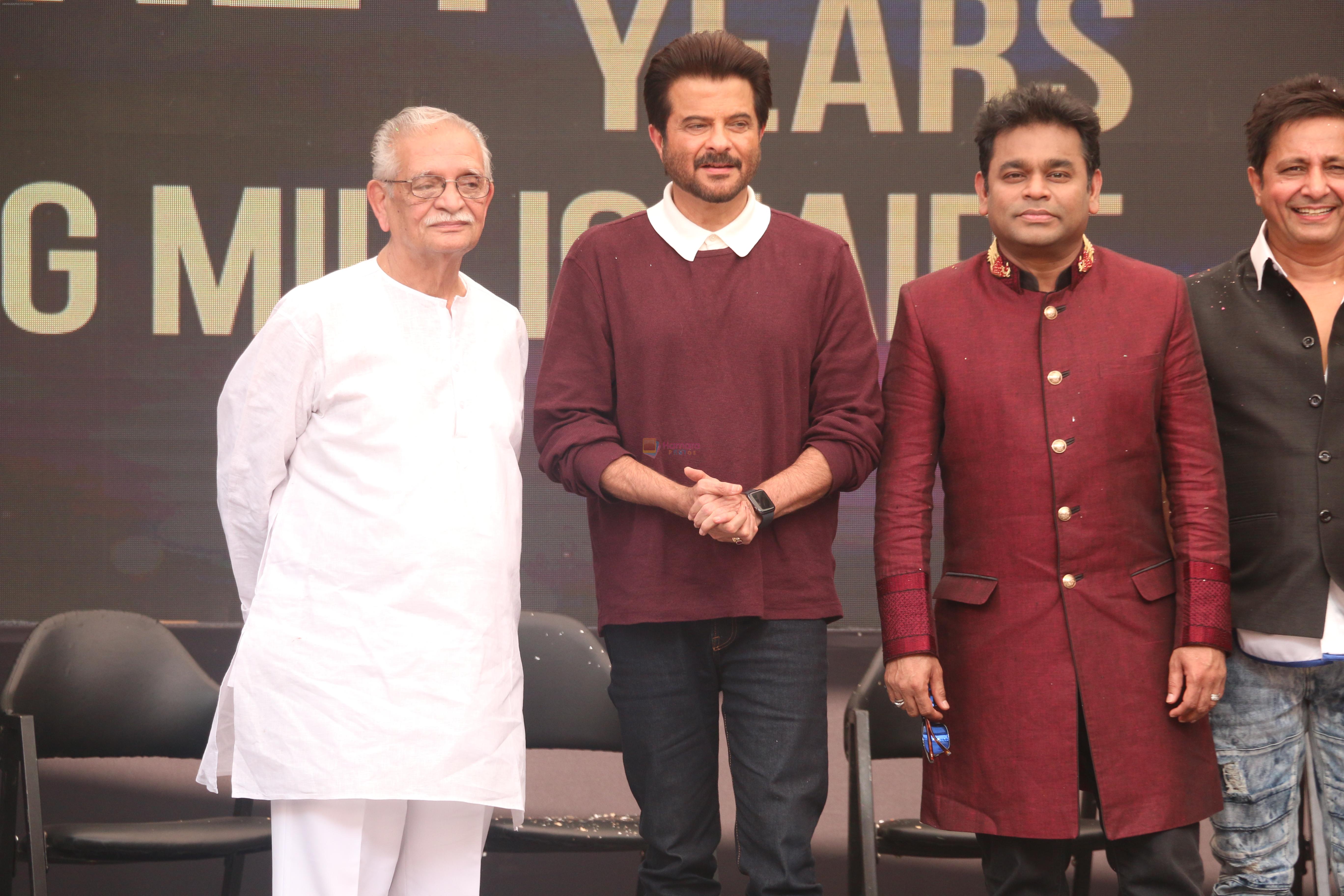 Anil Kapoor, AR Rahman, Gulzar at the 10years celebration of Slumdog Millionaire in Dharavi on 4th Feb 2019