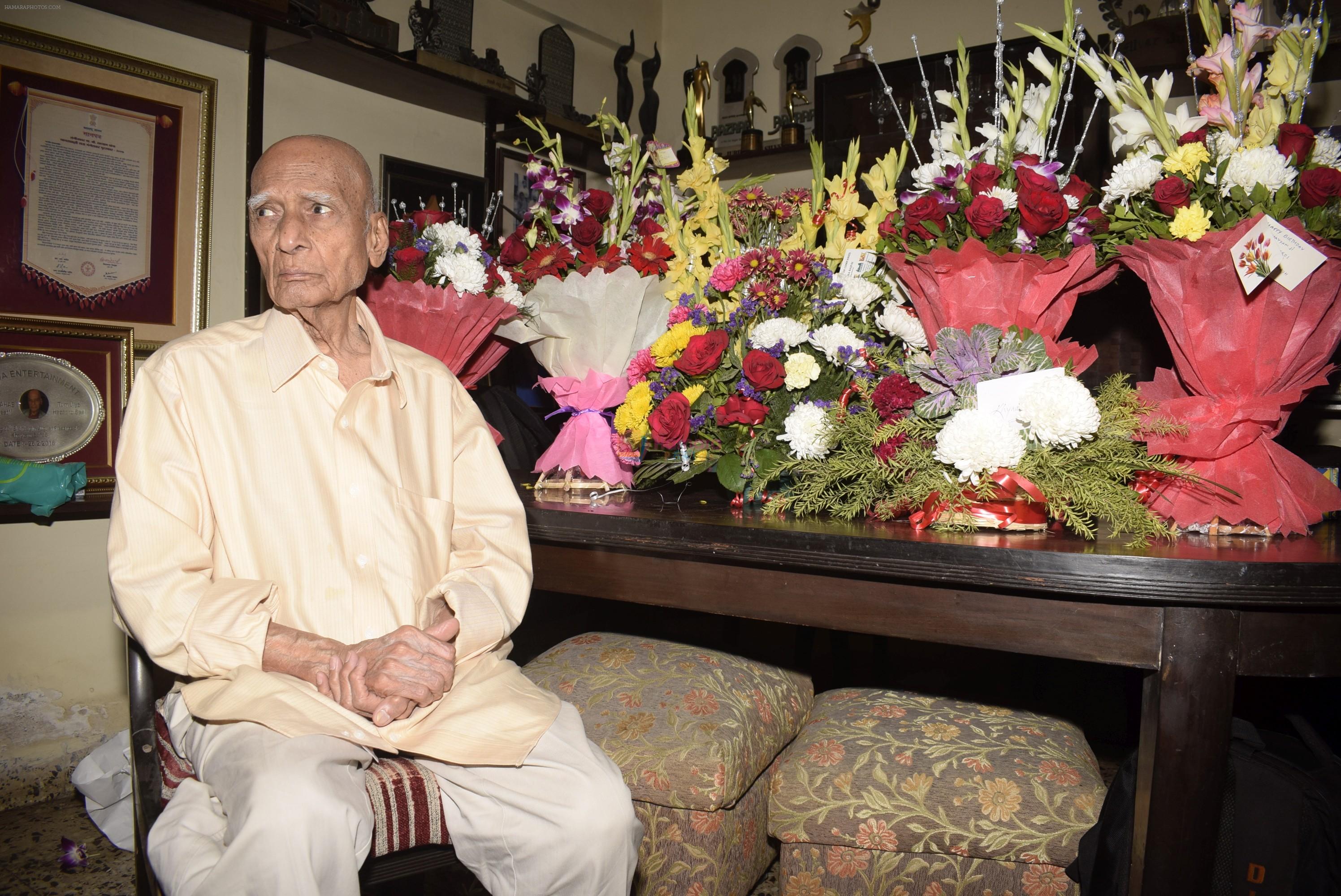 Khayyam birthday celebration at his home in Juhu on 19th Feb 2019