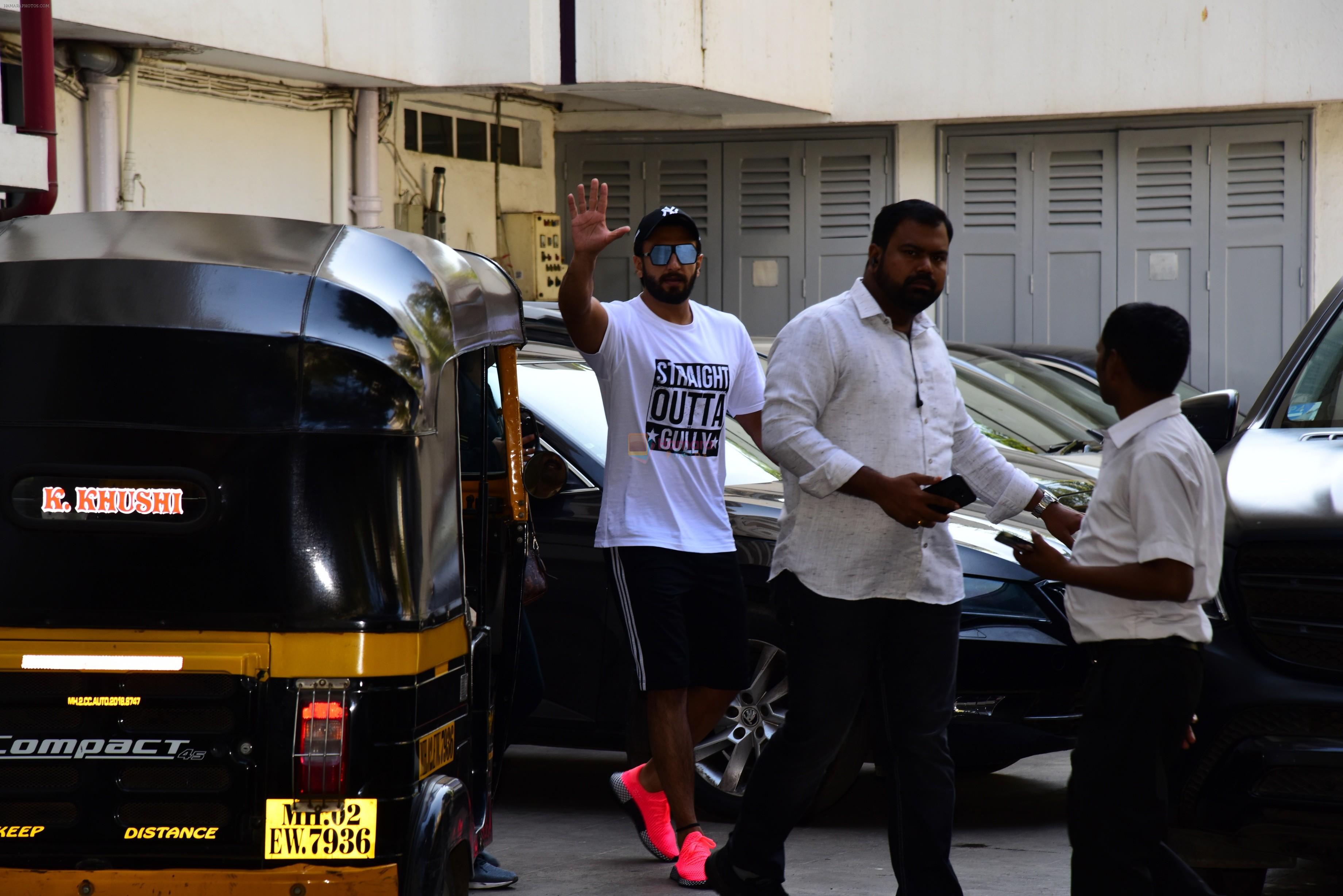 Ranveer Singh spotted at bandra on 25th Feb 2019