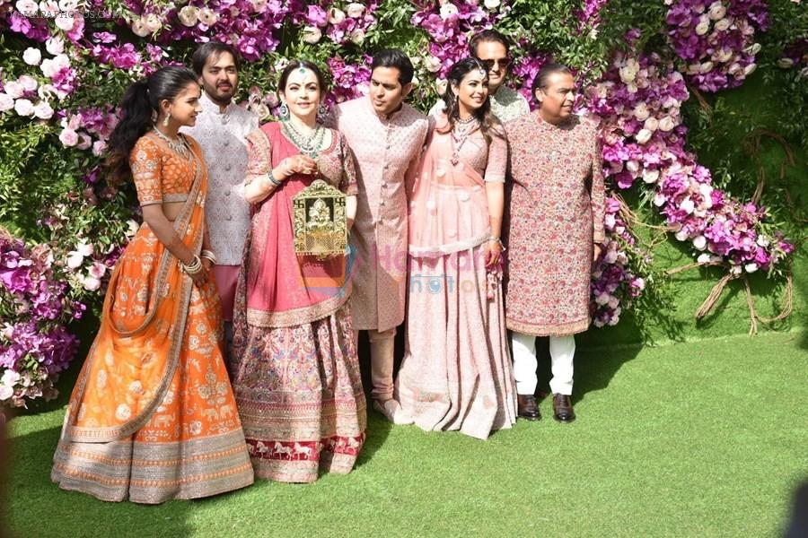 Nita Ambani, Mukesh Ambani, Akash, Isha and Anant Ambani at Akash Ambani & Shloka Mehta wedding in Jio World Centre bkc on 10th March 2019