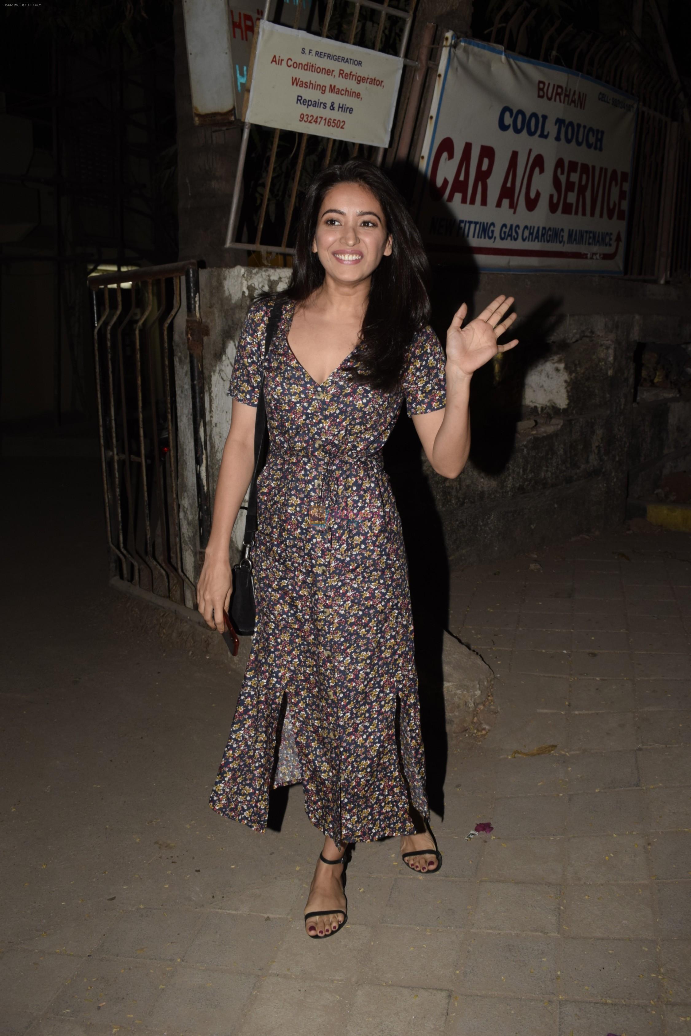 Asha Negi spotted at Kromakay salon in juhu on 17th March 2019