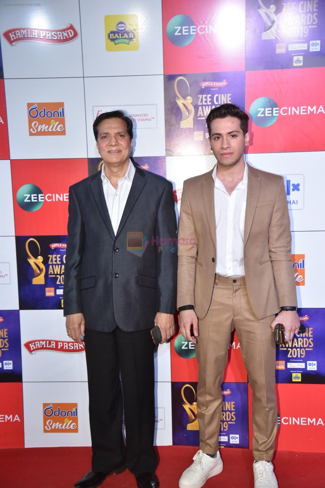 Jatin Pandit at Zee cine awards red carpet on 19th March 2019