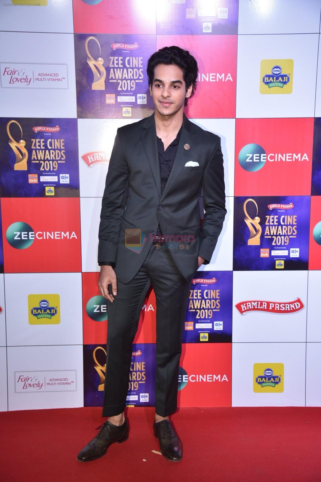 Ishaan Khattar at Zee cine awards red carpet on 19th March 2019