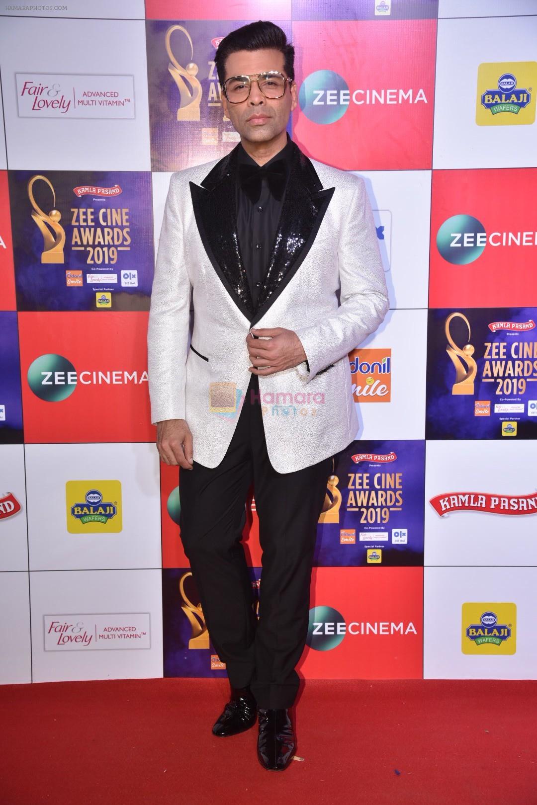 Karan Johar at Zee cine awards red carpet on 19th March 2019
