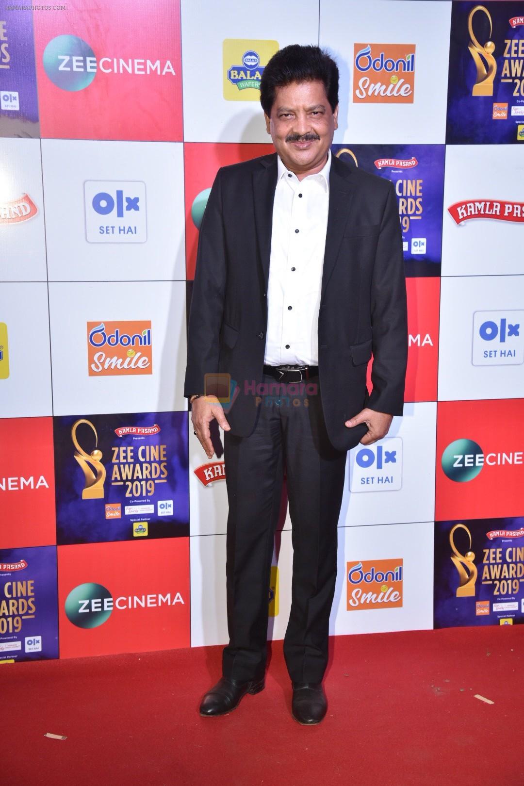 Udit Narayan at Zee cine awards red carpet on 19th March 2019
