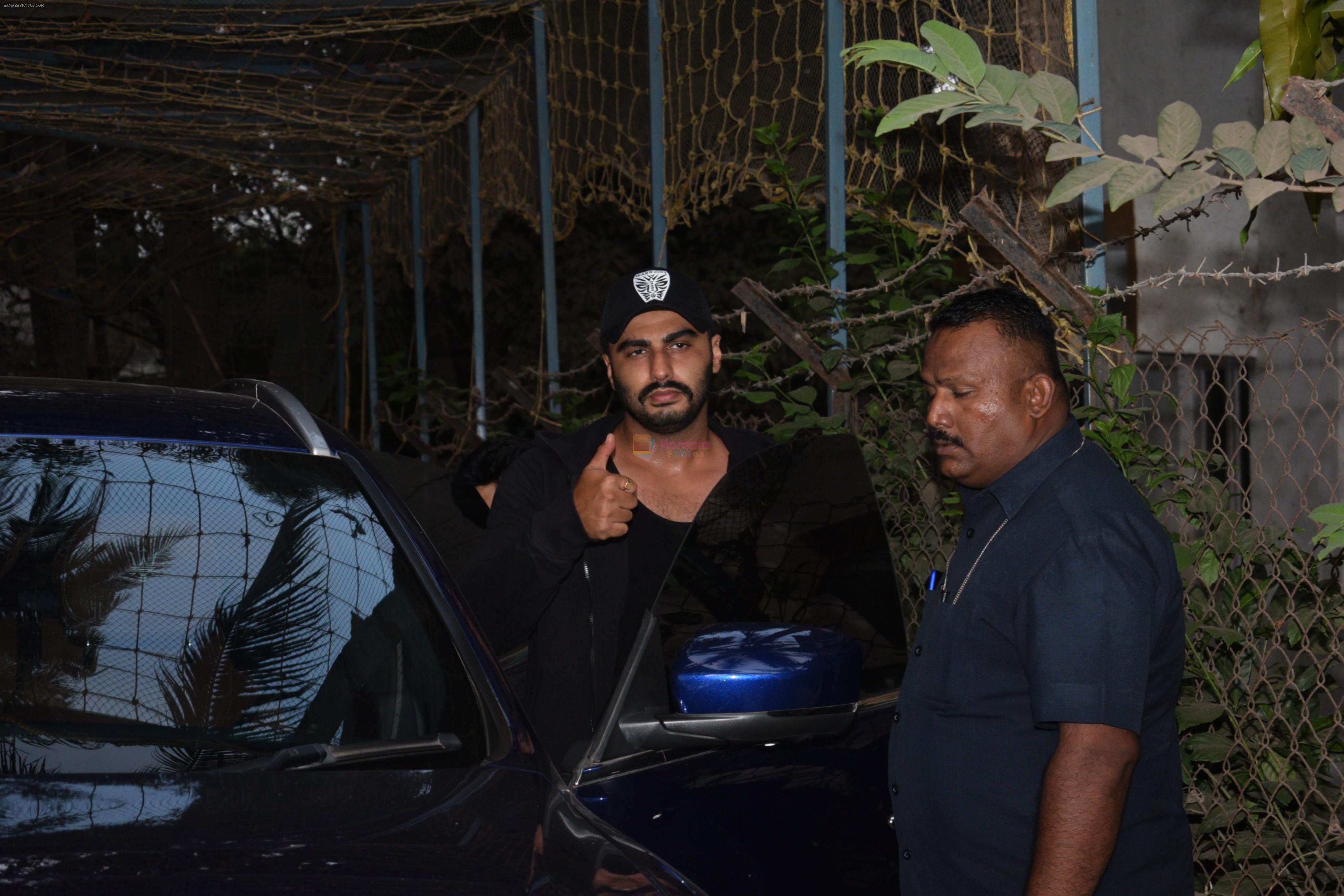 Arjun Kapoor spotted at dance class in juhu on 4th June 2019