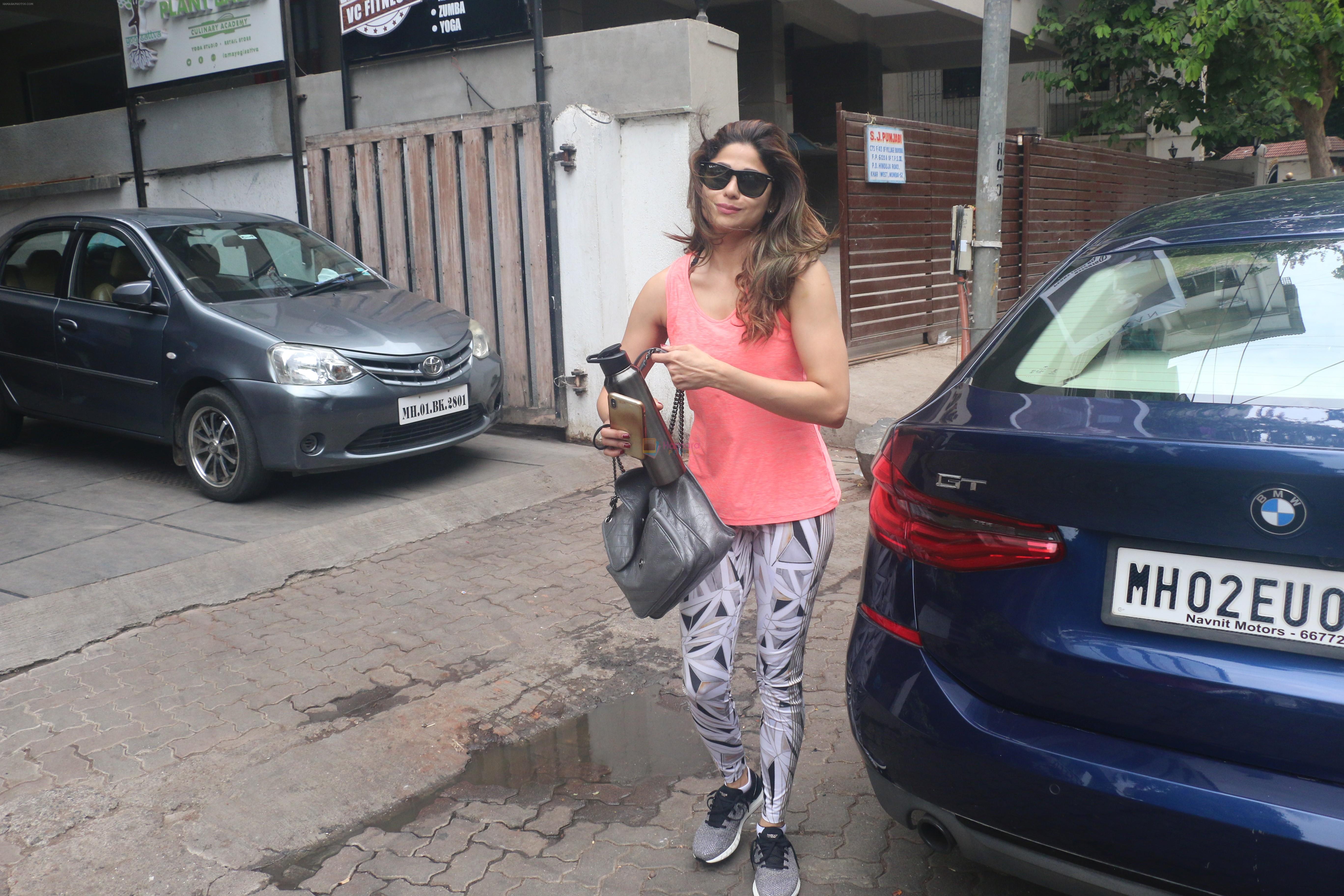 Shamita Shetty spotted at gym in bandra on 10th June 2019