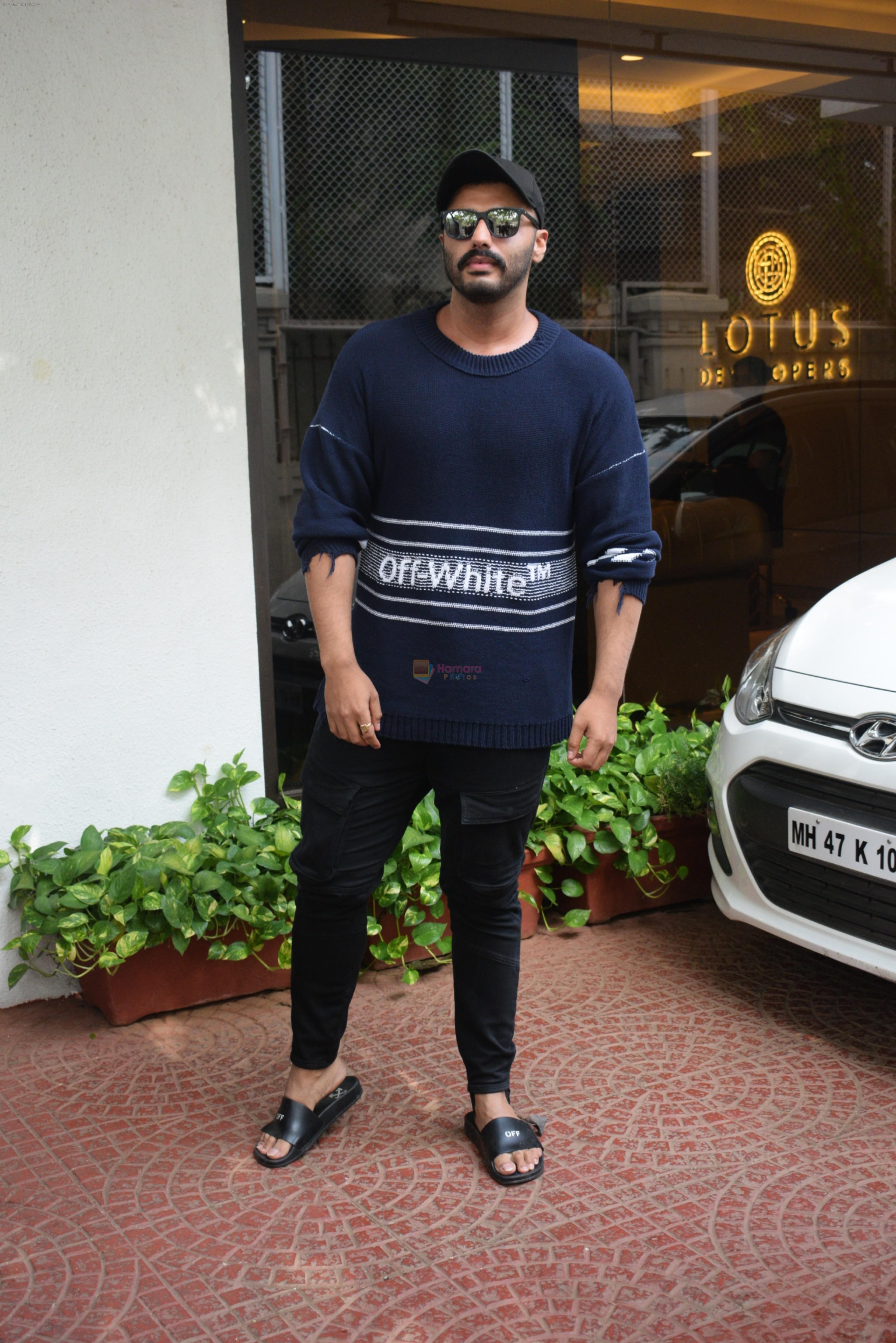 Arjun Kapoor spotted at Anand Pandit's house in juhu on 15th June 2019