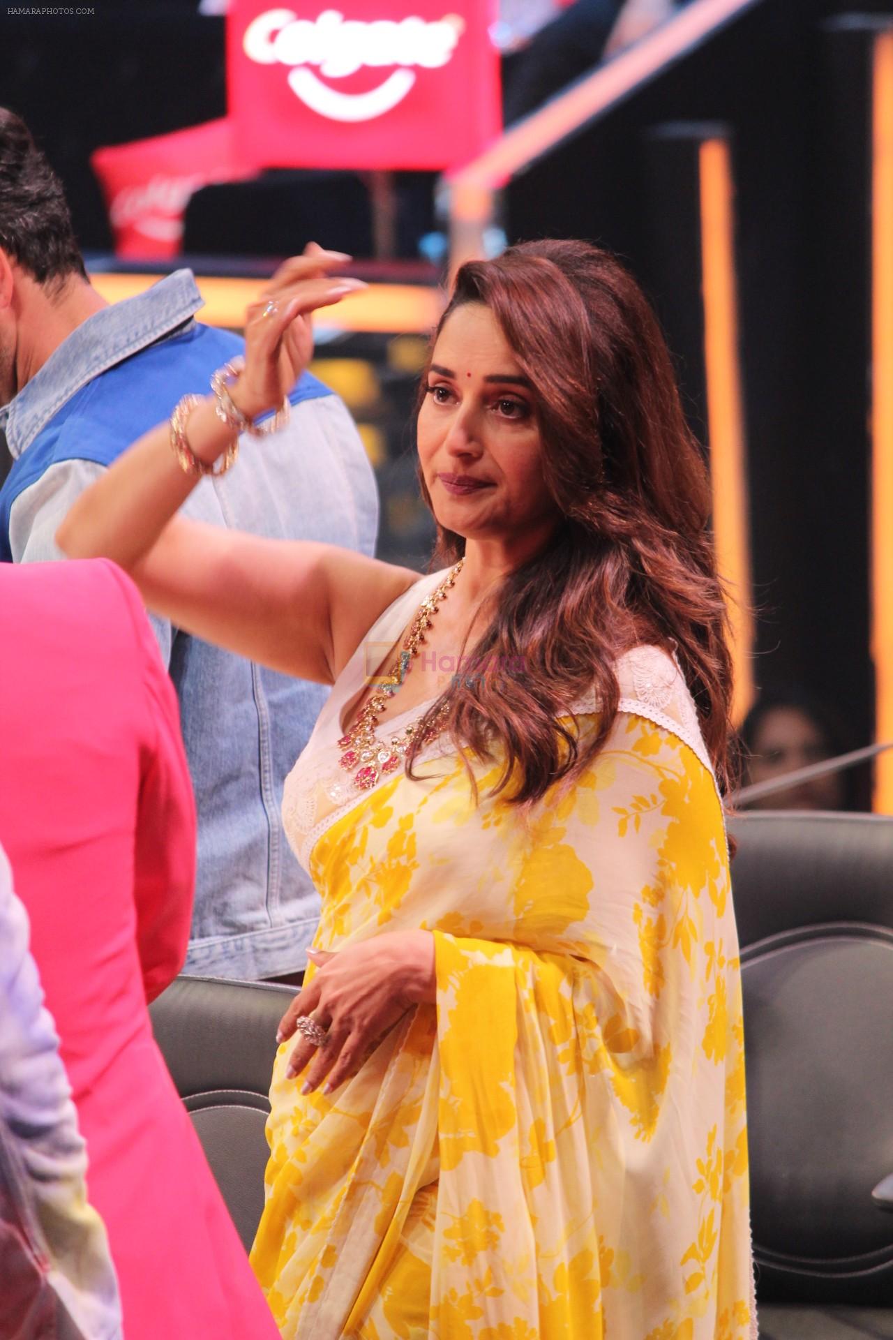 Madhuri Dixit on the sets of colors Dance Deewane in filmcity on 2nd July 2019