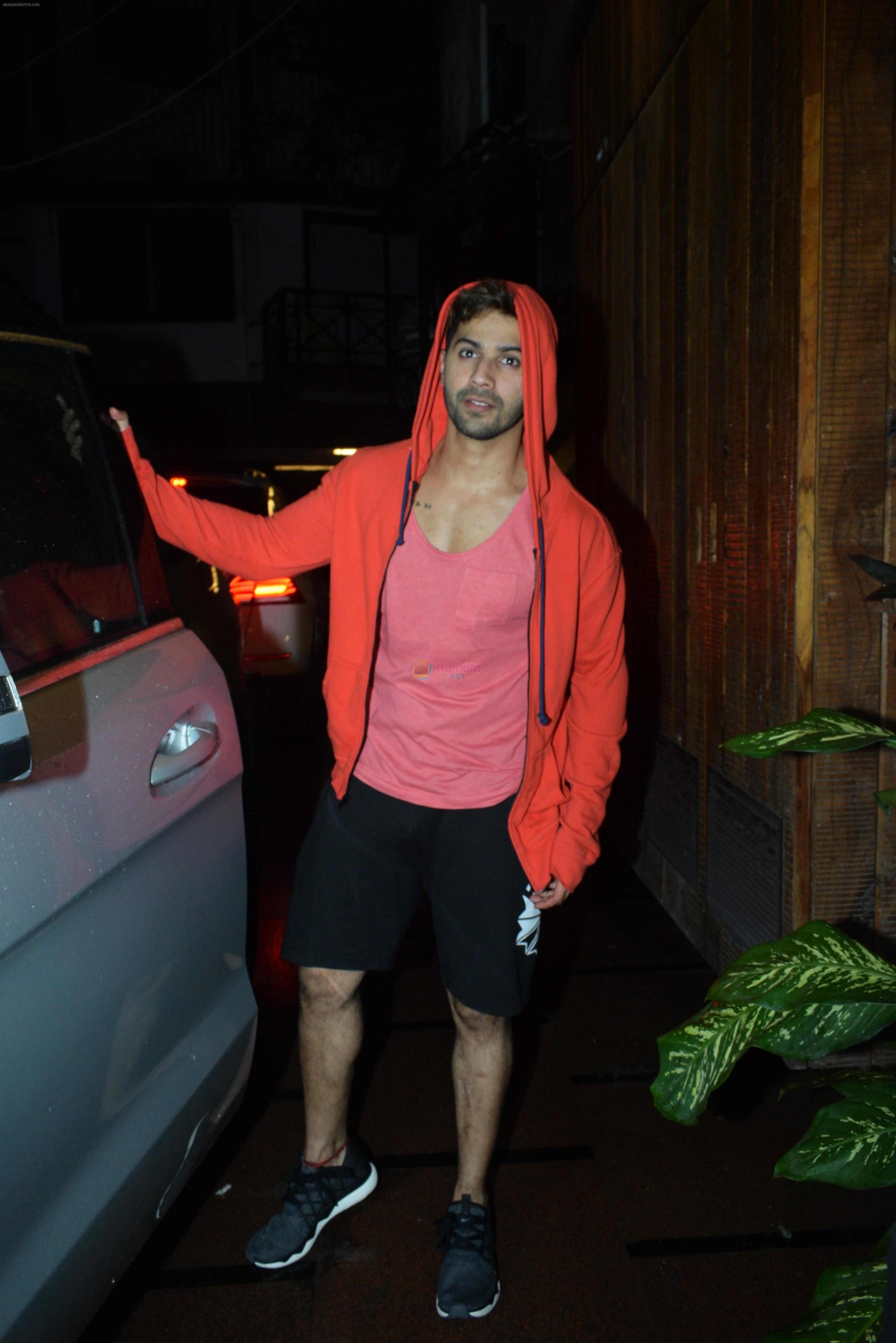 Varun Dhawan spotted at gym in juhu on 4th July 2019