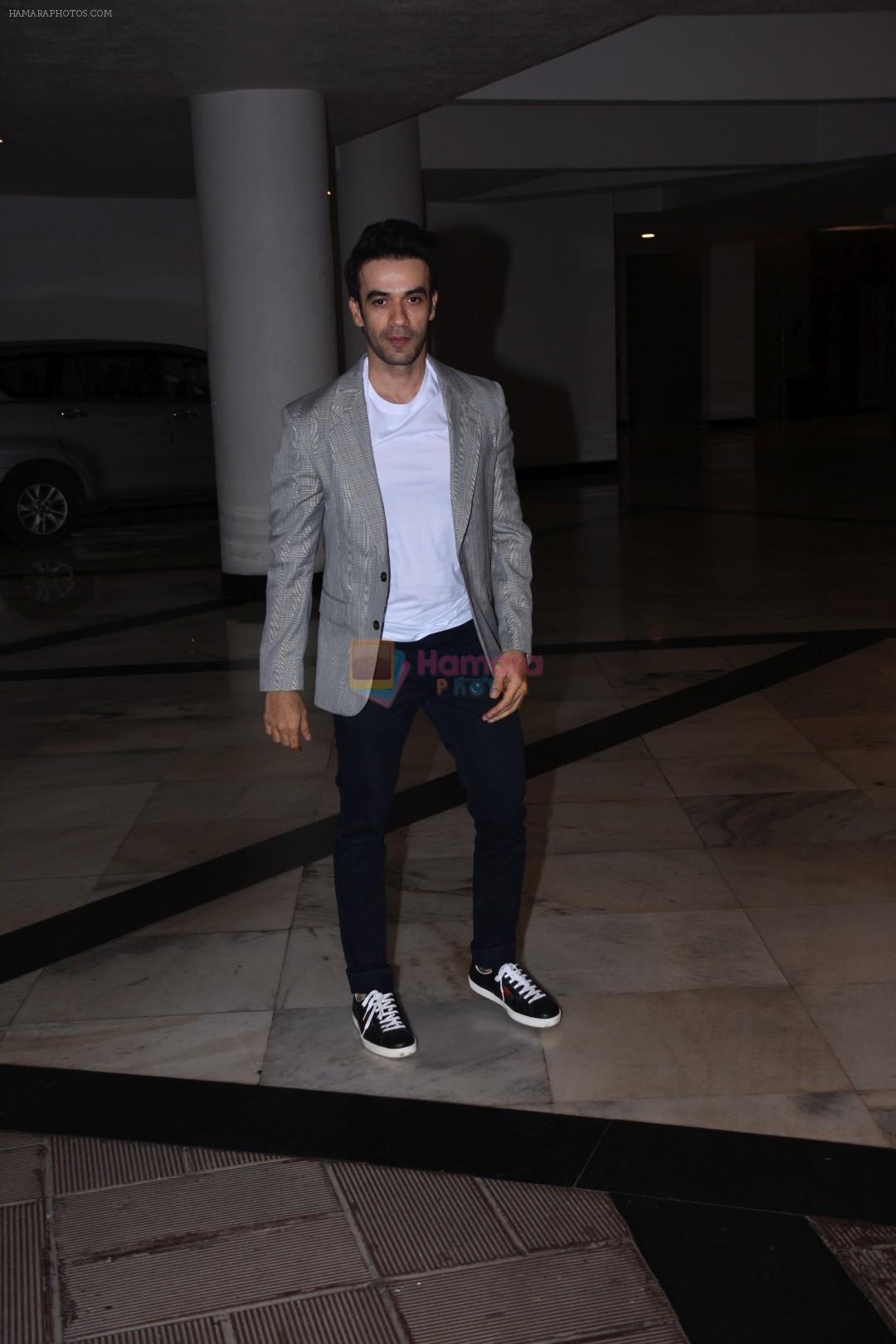 Punit Malhotra at Manish Malhotra's party at his home in bandra on 20th Aug 2019