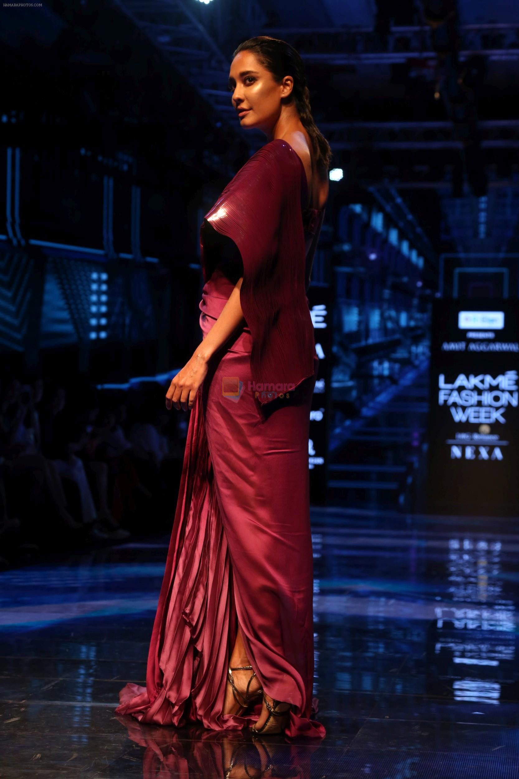 Lisa Haydon walk the ramp at Lakme Fashion week 2019 for designer Amit Aggarwal on 21st Aug 2019