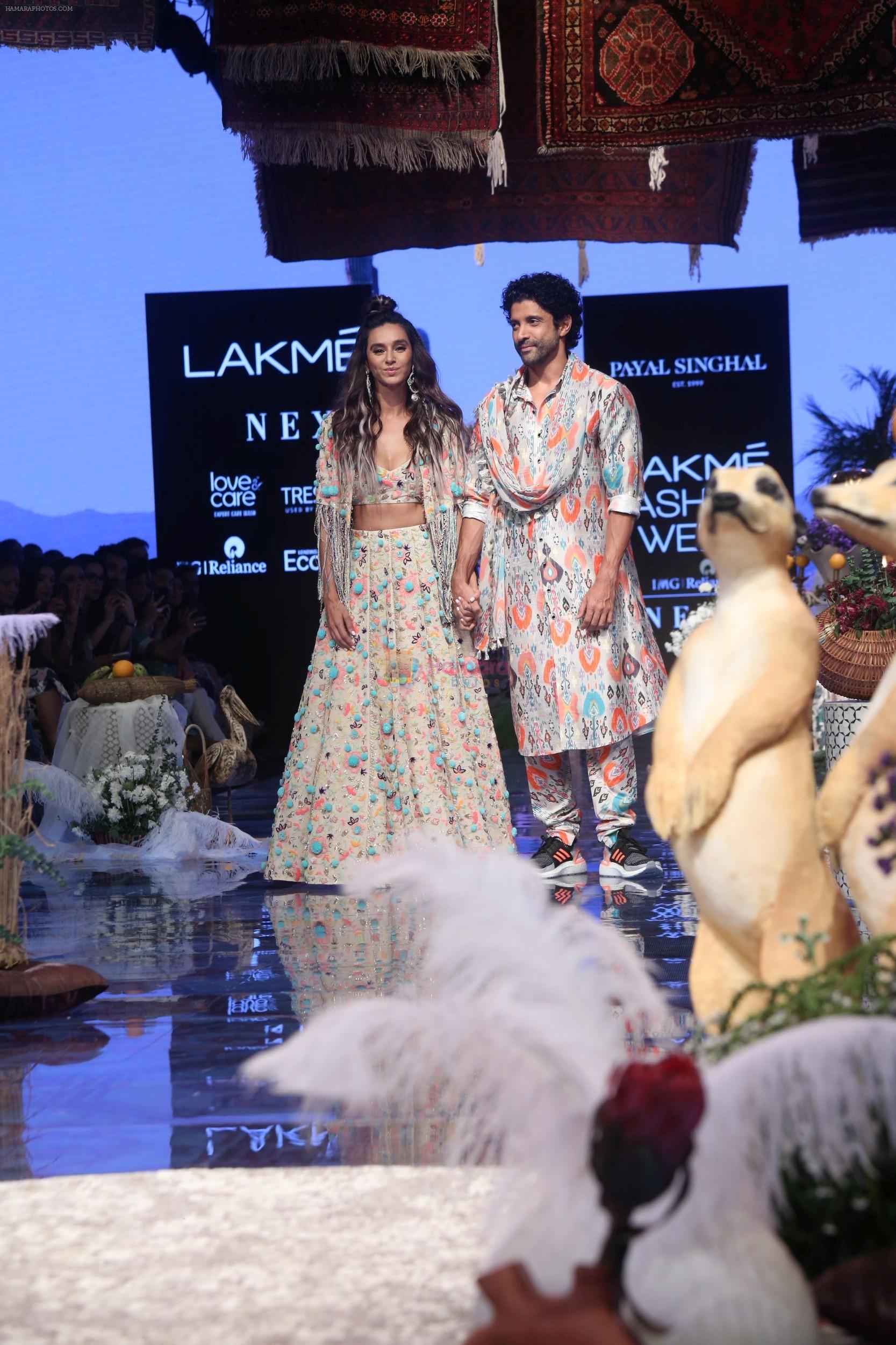 Farhan Akhtar and Shibani Dandekar walk the ramp for designer Payal Singhal on Lakme Fashion Wek Day 1 on 21st Aug 2019