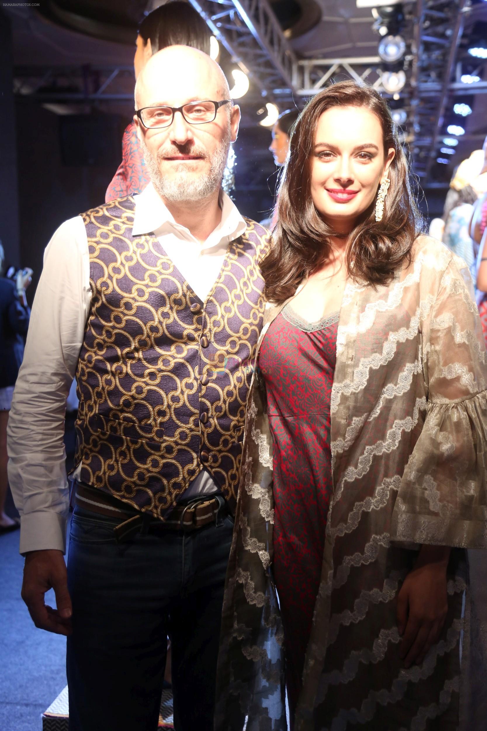Evelyn Sharma at Lakme Fashion Week 2019 on 22nd Aug 2019