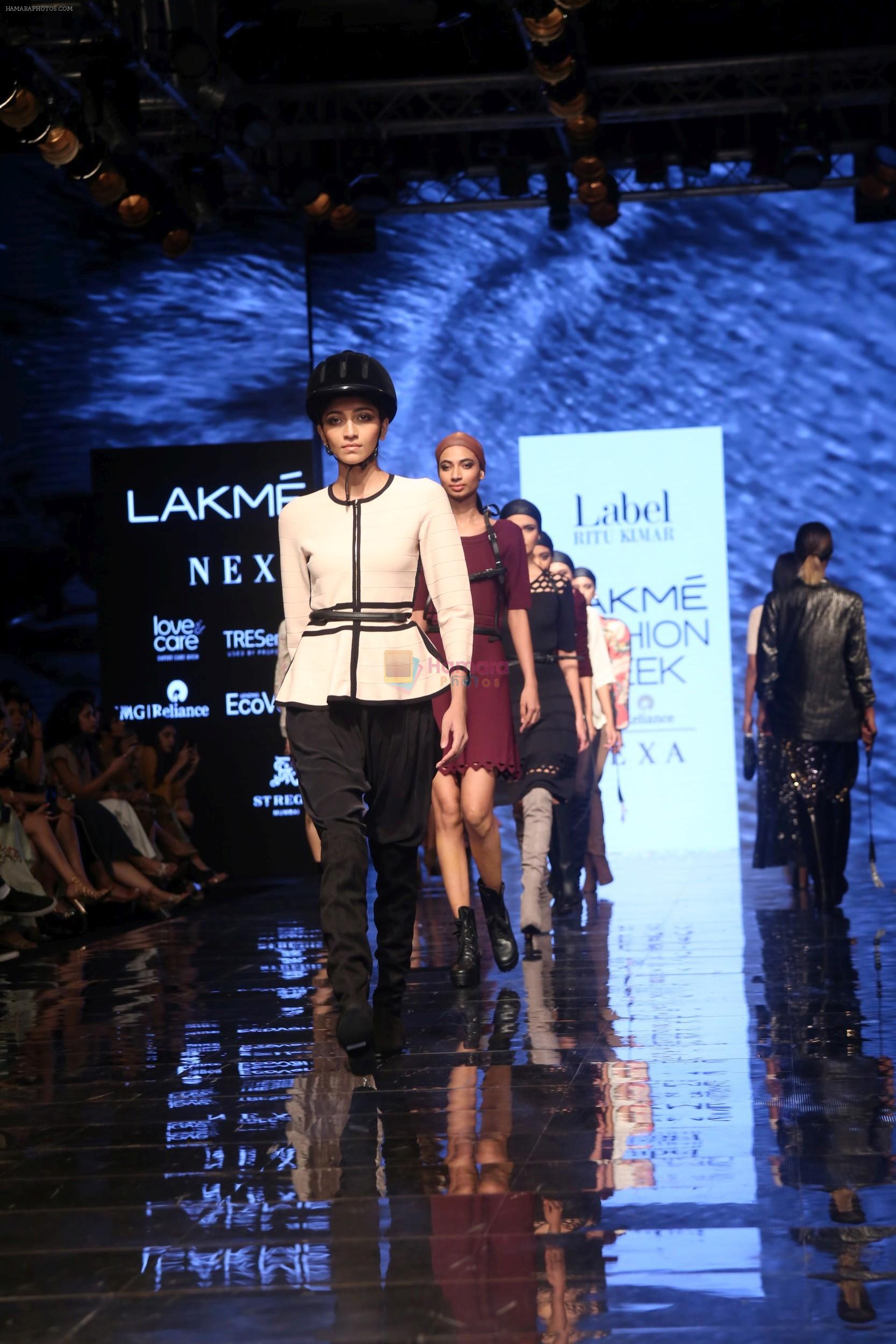 Model walk the ramp for Ritu Kumar at Lakme Fashion Week Day 3 on 23rd Aug 2019