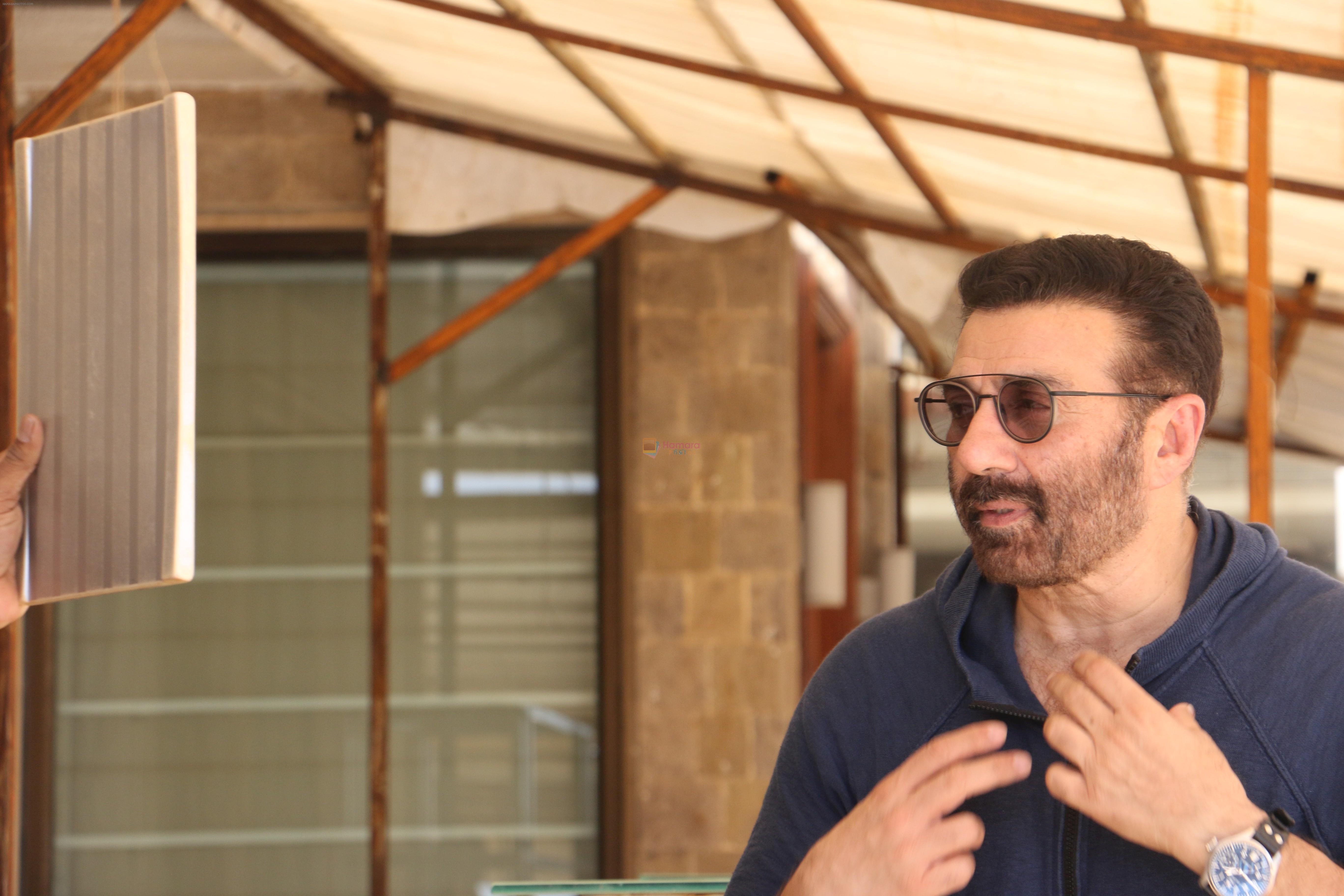 Sunny Deol at the promotion of film Pal Pal Dil Ke Pass in Sun n Sand on 23rd Aug 2019