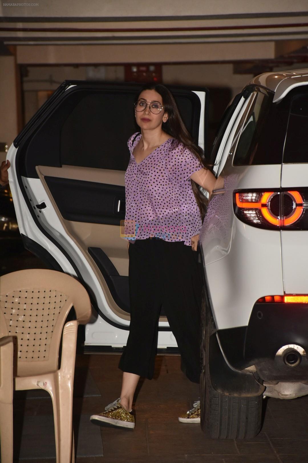 Karishma Kapoor spotted at Kareena Kapoor's house in bandra on 23rd Aug 2019