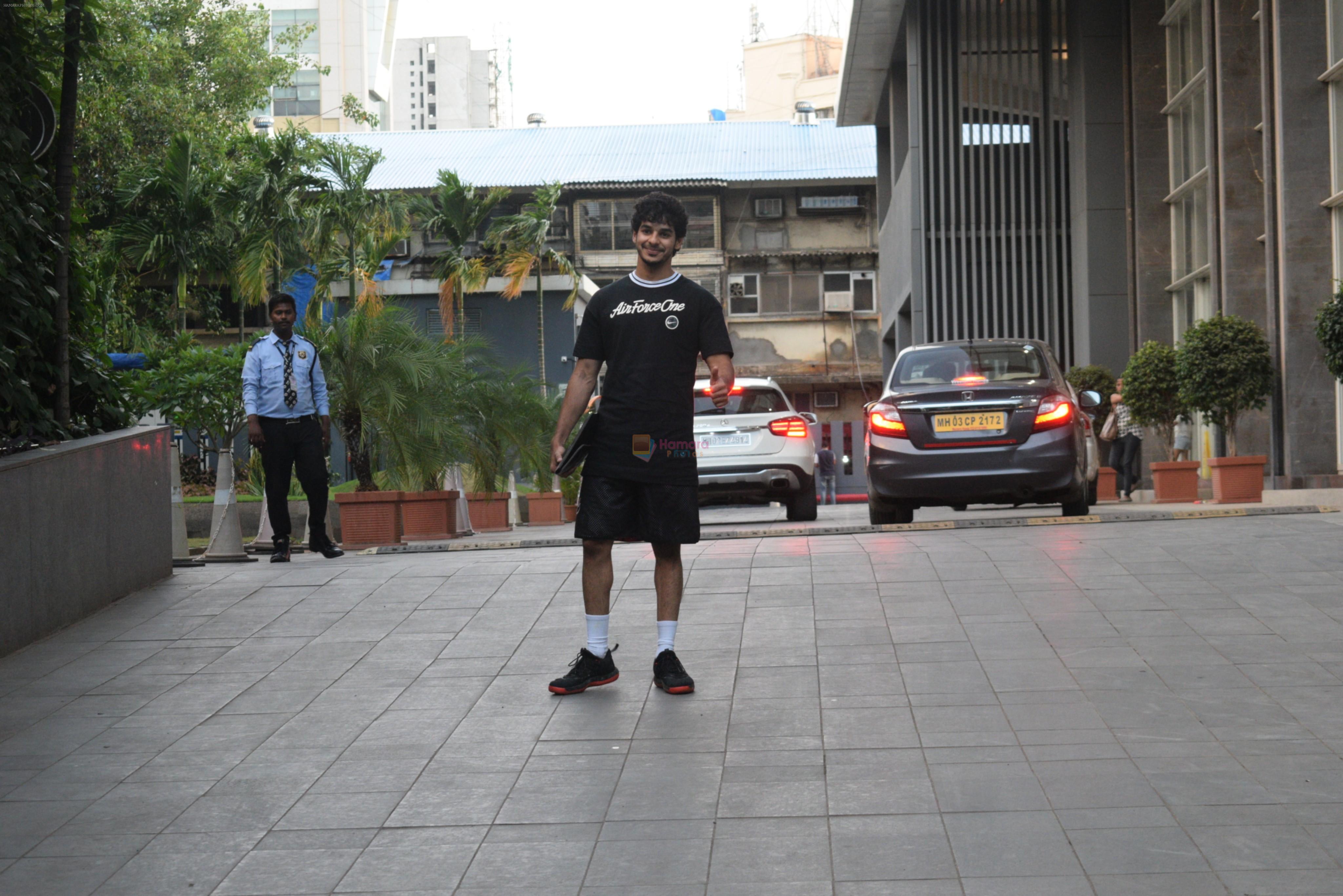 Ishaan Khattar spotted at andheri on 28th Aug 2019