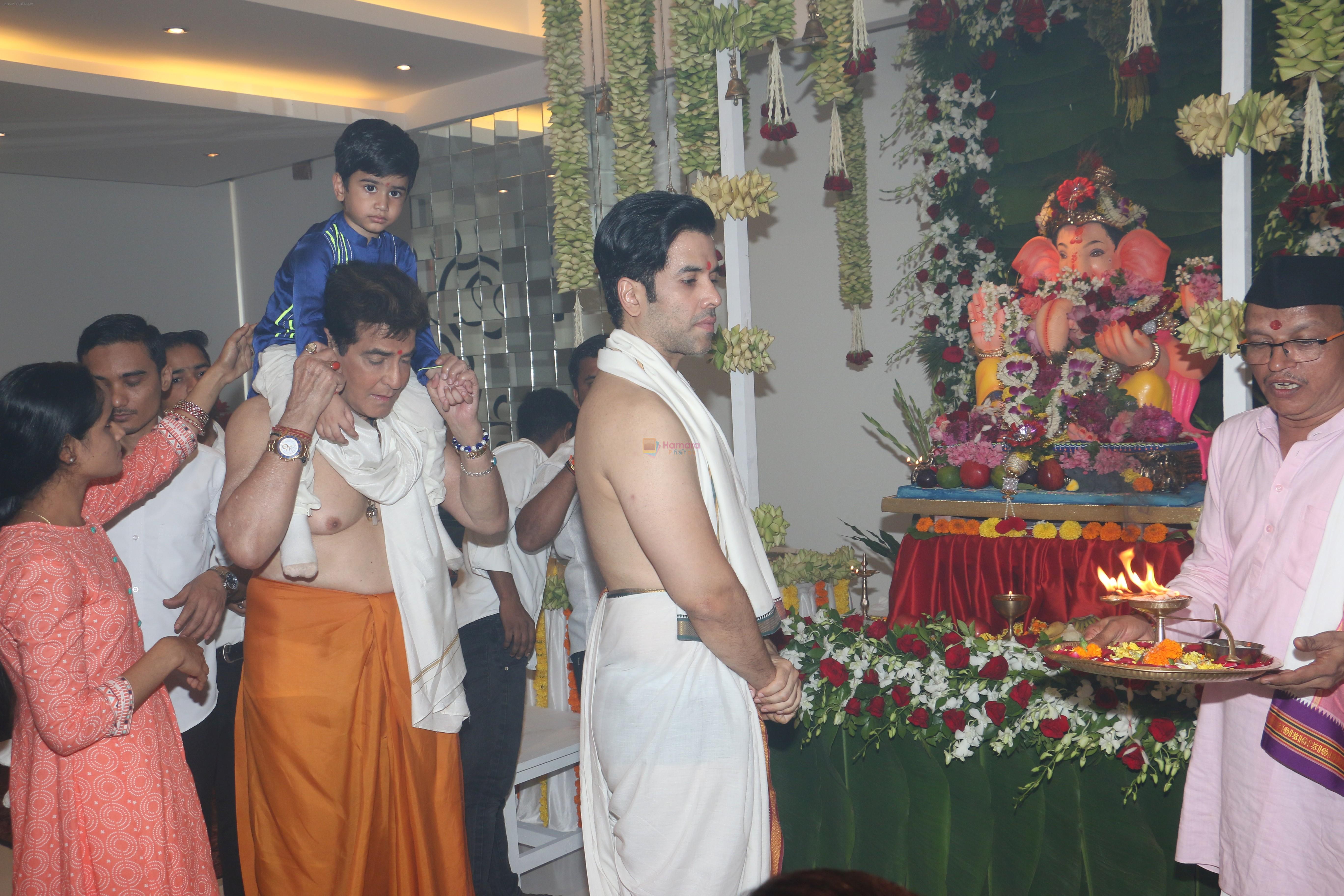 Jeetendra's Ganpati celebration at his house on 2nd Sept 2019
