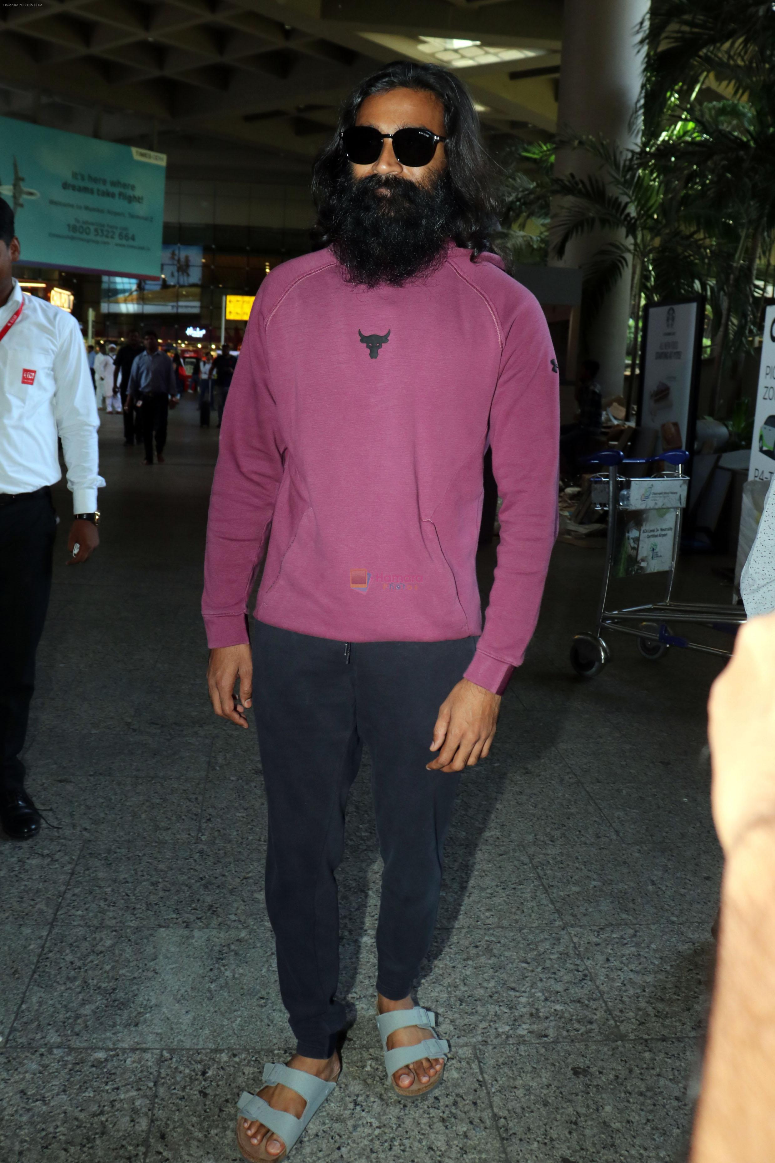 Dhanush wearing pink hoodie and sweat pant