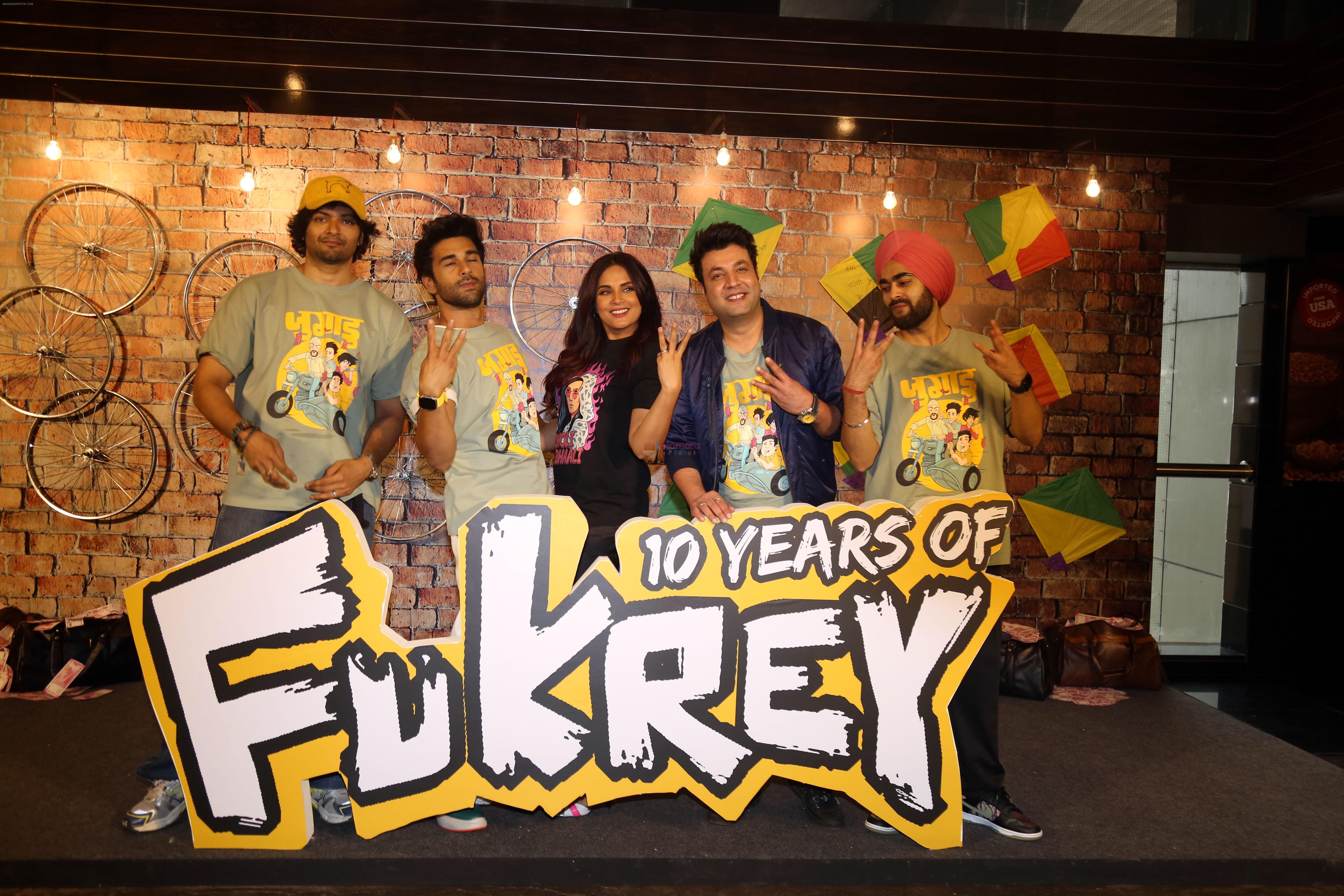 Richa Chadha, Ali Fazal, Pulkit Samrat, Varun Sharma, Manjot Singh at 10 year celebration of Fukrey at Fun Republic Mall on 13 Jun 2023