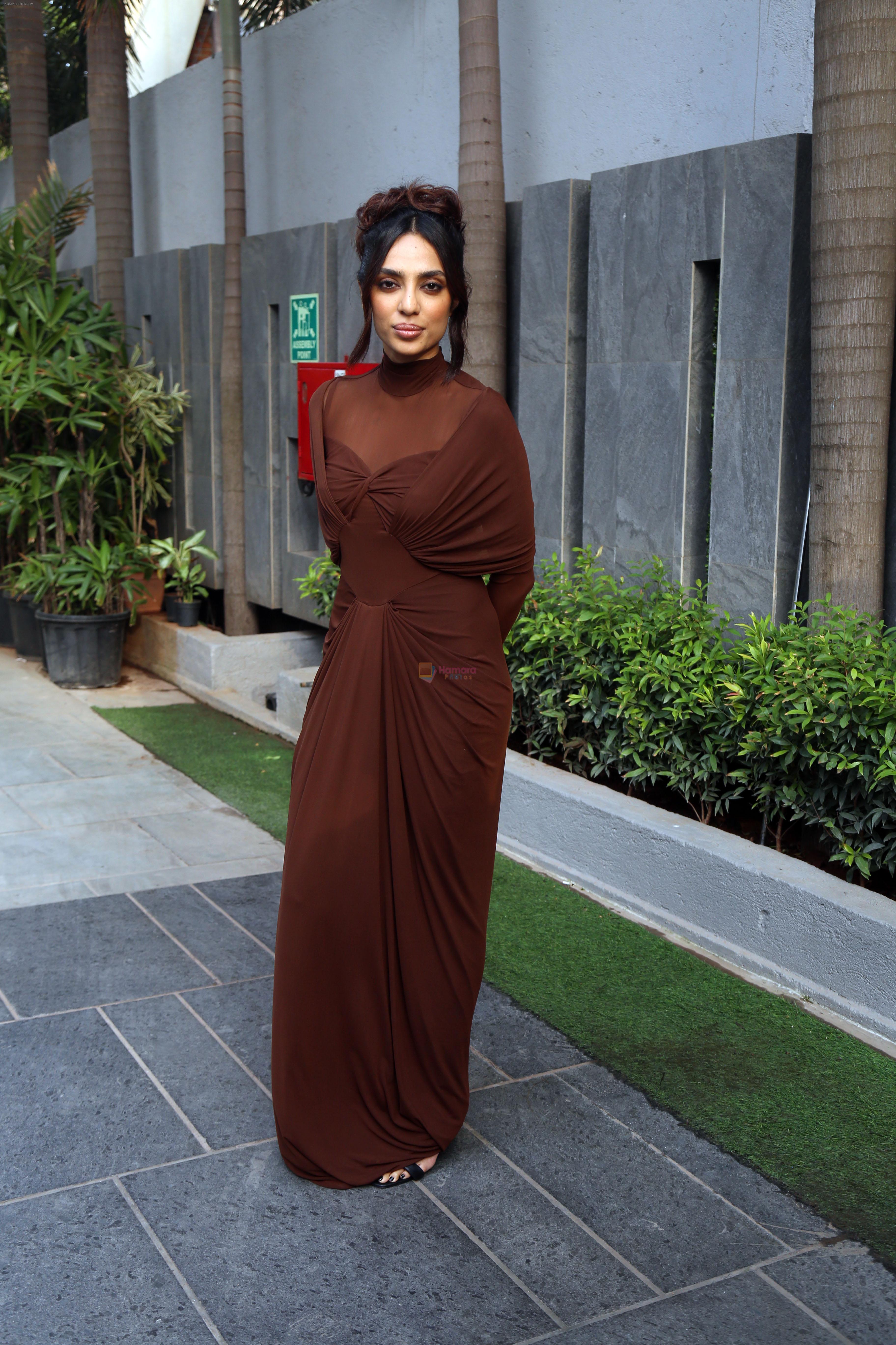 Sobhita Dhulipala pose for the camera to promote The Night Manager Season 2 at Hyatt Centric in Juhu on 20 Jun 2023