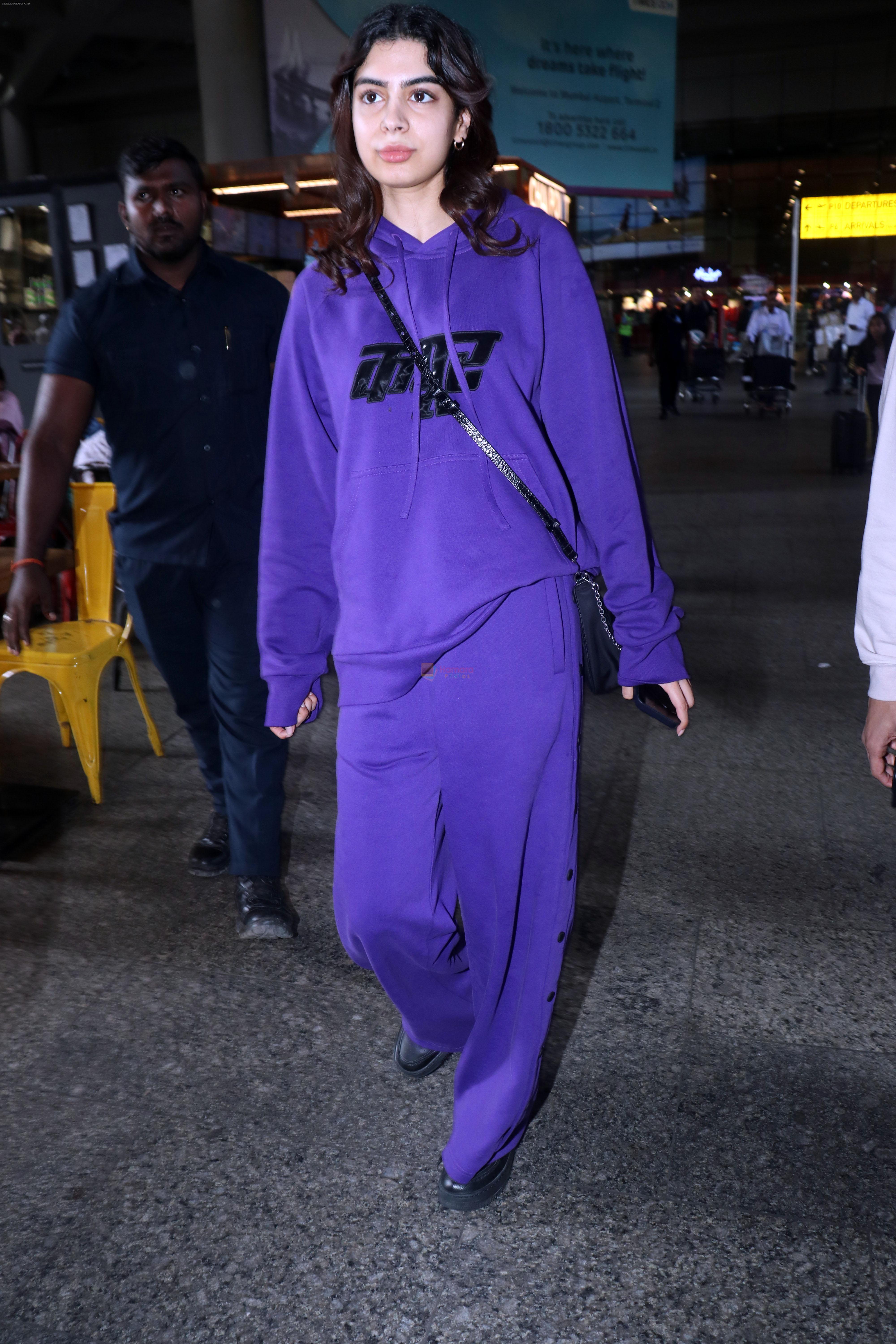 Khushi Kapoor and The Archies cast seen at the airport on 20 Jun 2023