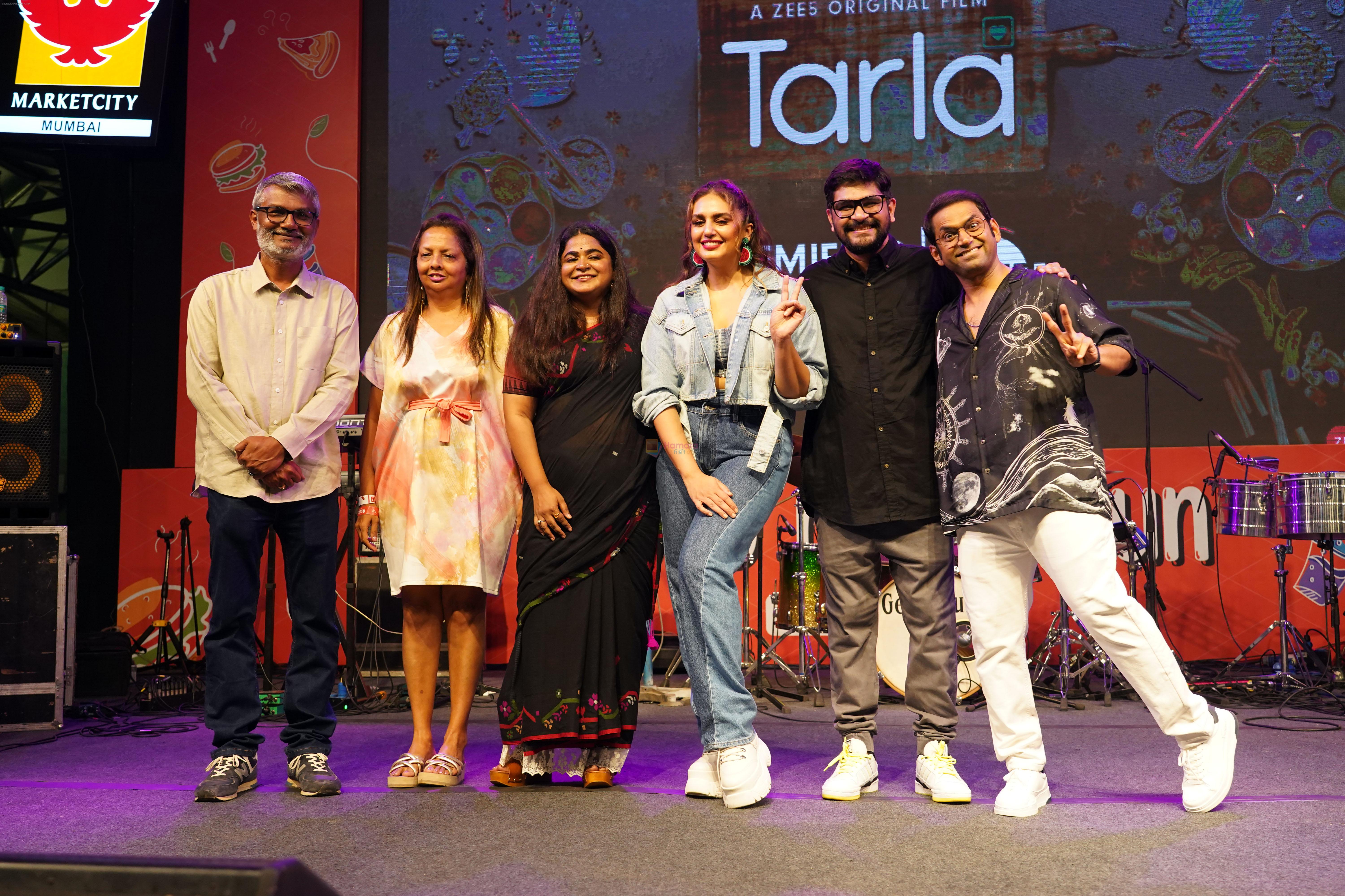 Huma Qureshi, Sharib Hashmi, Nitesh Tiwari, Ashwiny Iyer Tiwari at the Swiggy food festival for the trailer launch of film Tarla on 23 Jun 2023