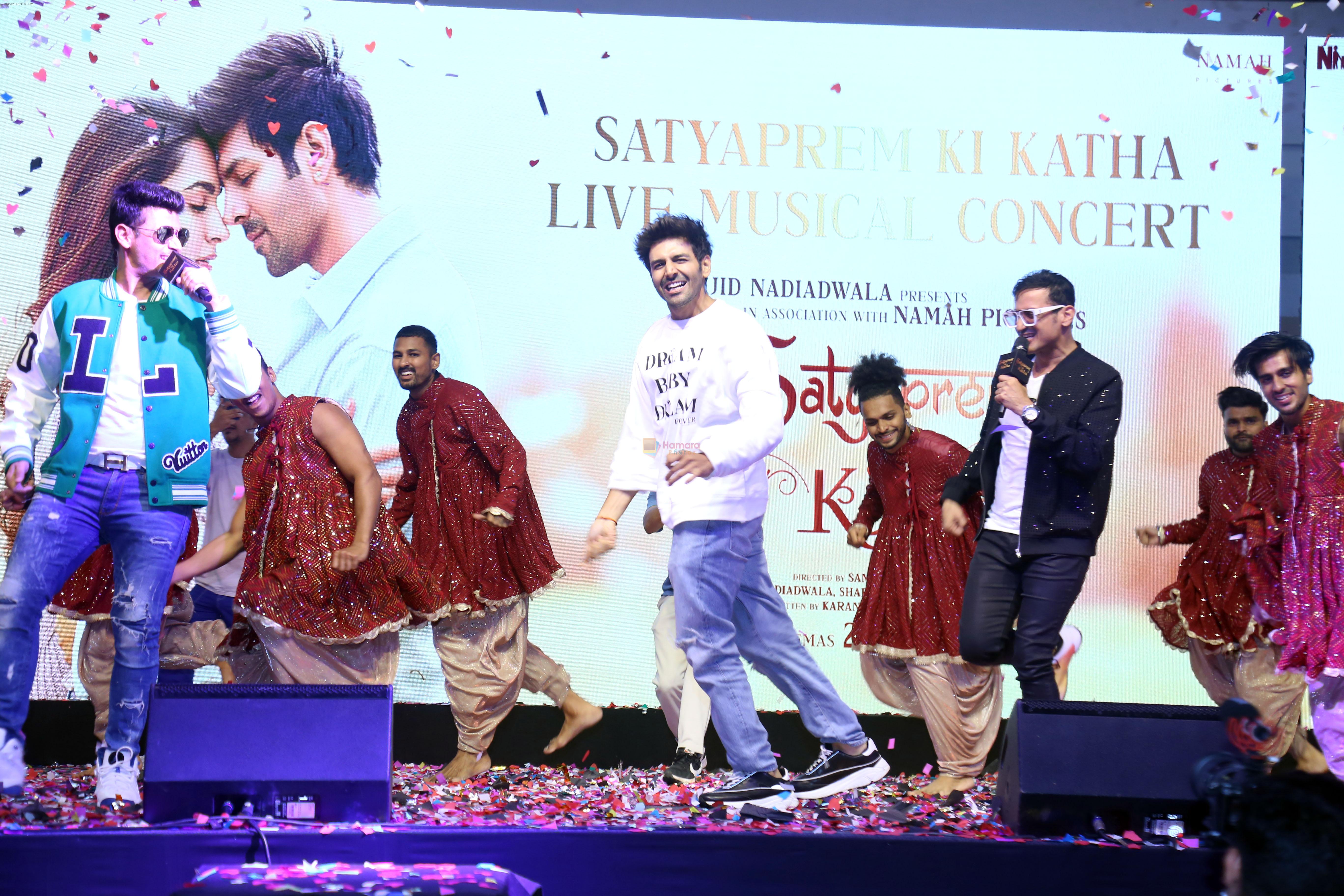 Kartik Aaryan at a Special Musical Concert of their film Satyaprem Ki Katha on 27 Jun 2023
