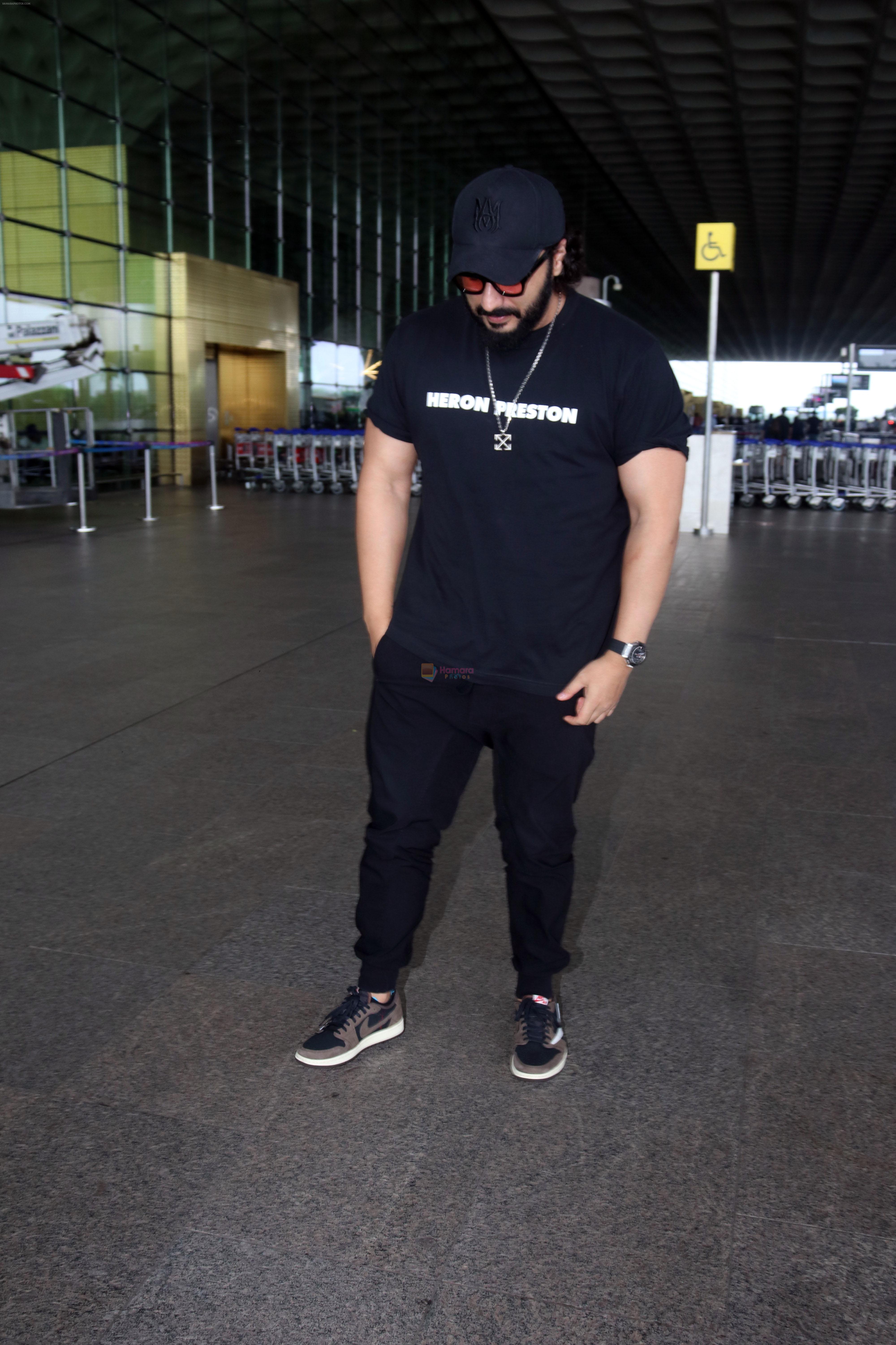 Arjun Kapoor dressed all black seen at the airport on 1 July 2023