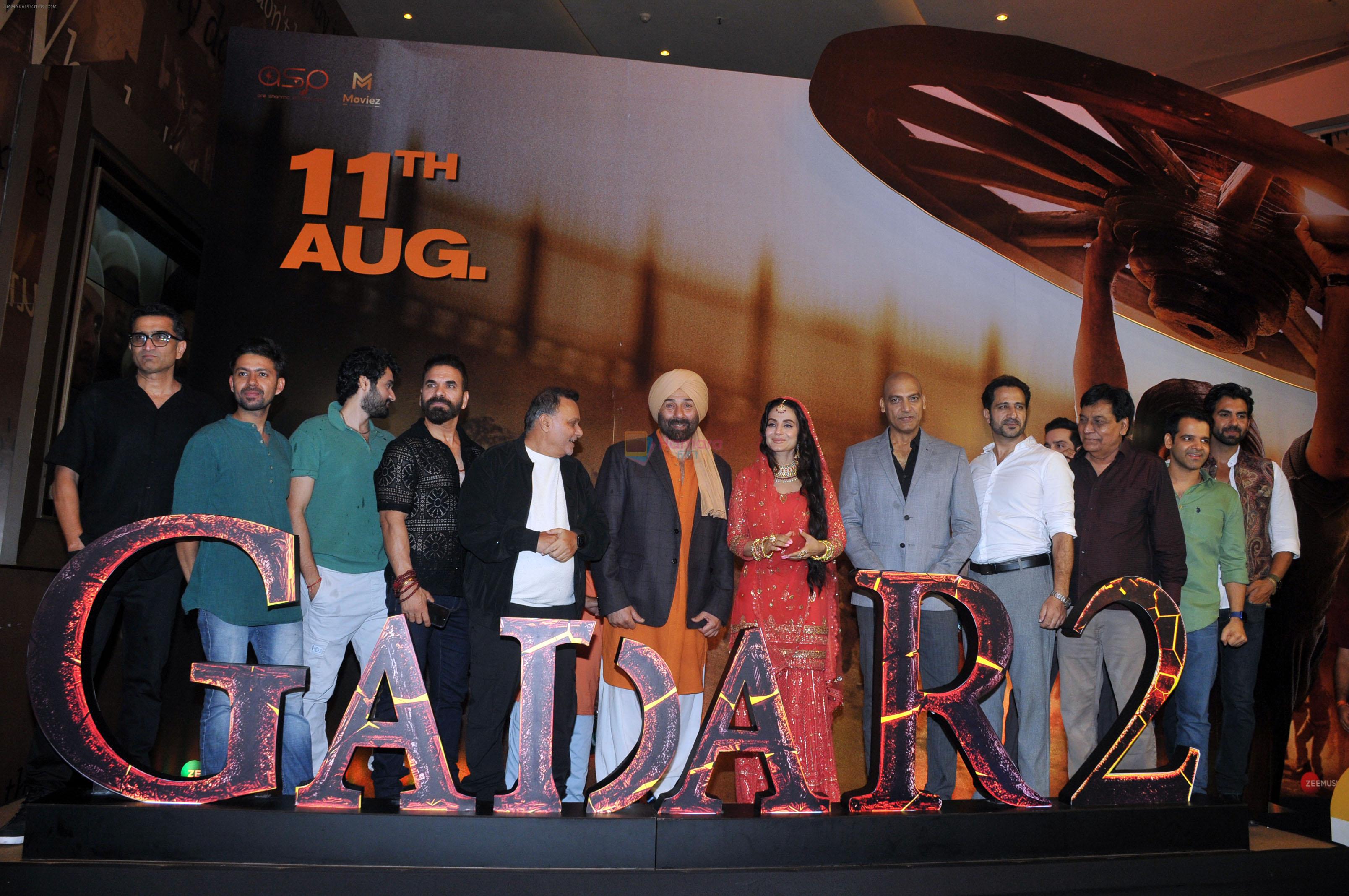 Ameesha Patel, Anil Sharma, Manish Wadhwa, Sunny Deol at the trailer launch of Gadar 2 on 26 July 2023