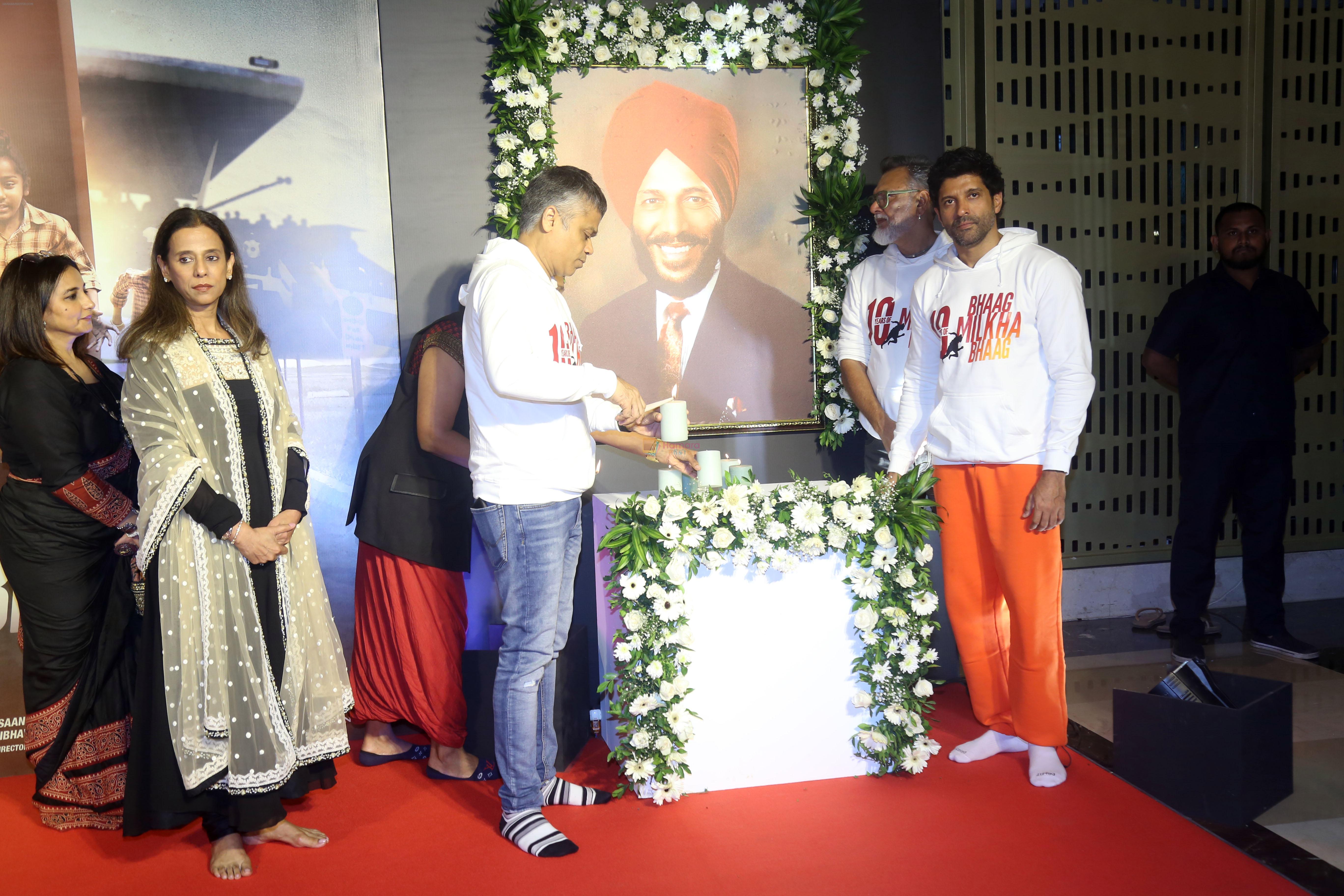 Ajit Andhare, Divya Dutta, Farhan Akhtar, Rakeysh Omprakash Mehra, Sonia Sanwalka at the 10 Year celebration of Bhaag Milkha Bhaag on 26 July 2023